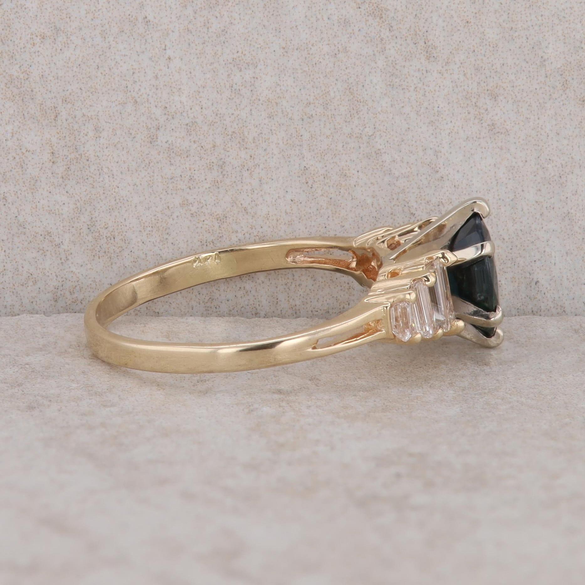 14k Yellow Gold Sapphire Oval and Diamond Ring