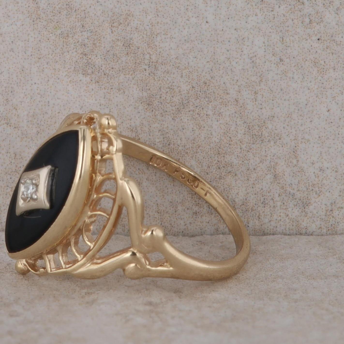 10k Yellow Gold Onyx and Diamond Ring