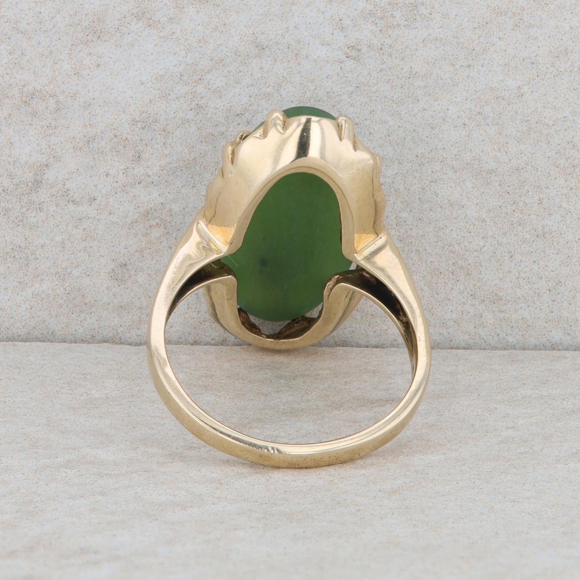 10k Yellow Gold Oval Jade Ring