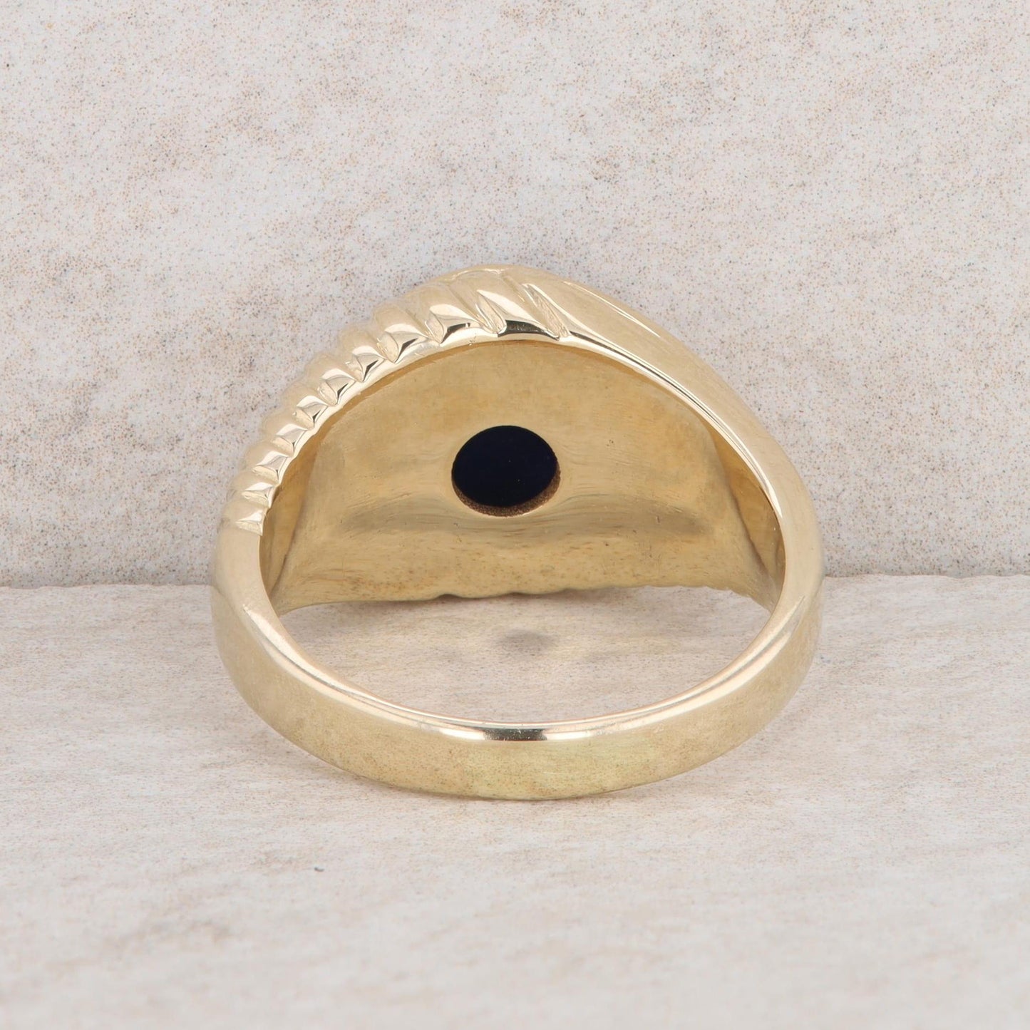 14k Yellow Gold Men's Oval Synthetic Star Sapphire Ring