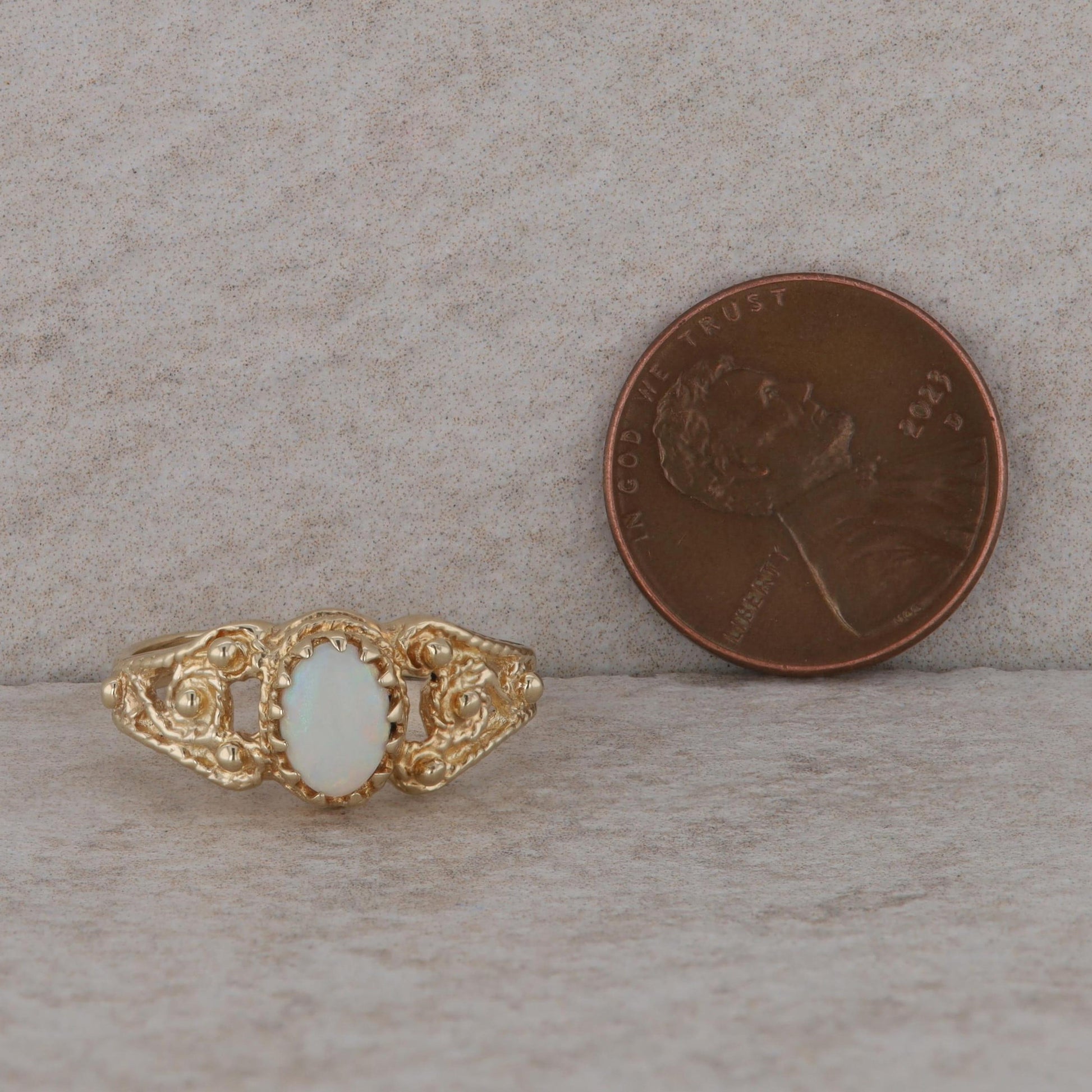 14k Yellow Gold Opal Filigree Cutout Ring