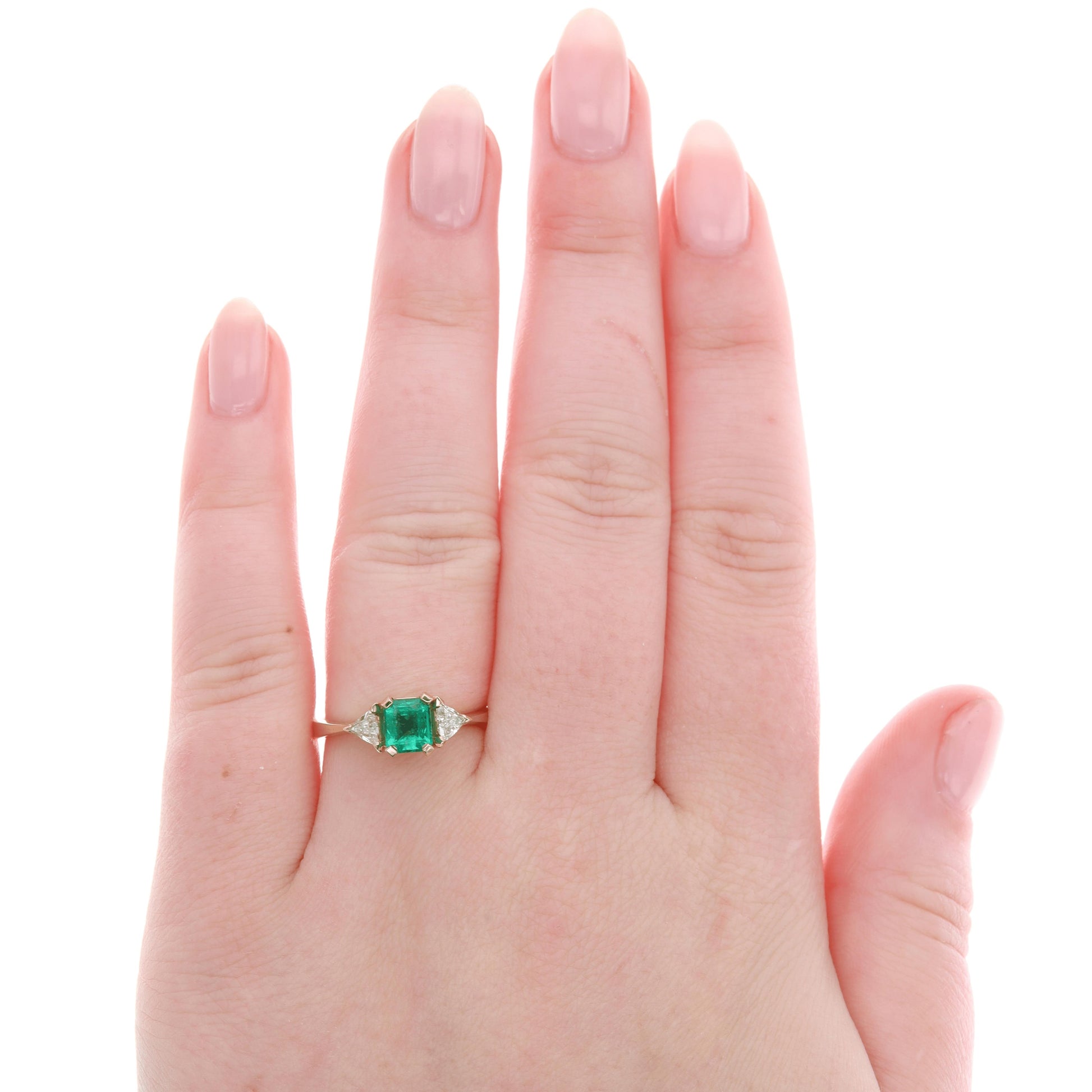 18k Yellow Gold Diamond and Emerald Fashion Ring