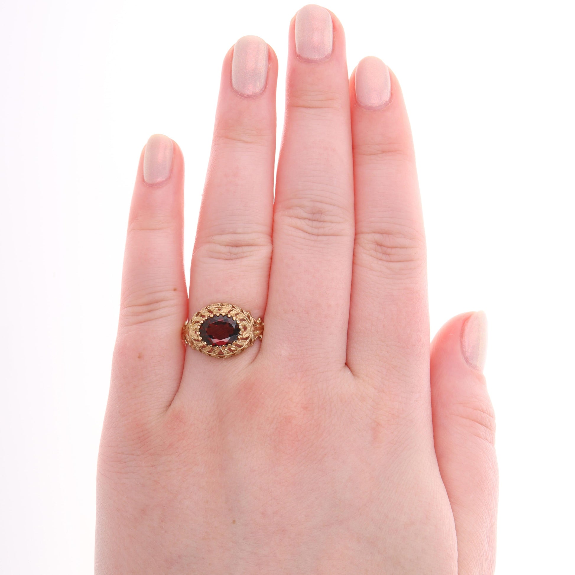 10k Yellow Gold Oval Garnet East/West Set Leaf Filigree Ring, Finger Size 7.25