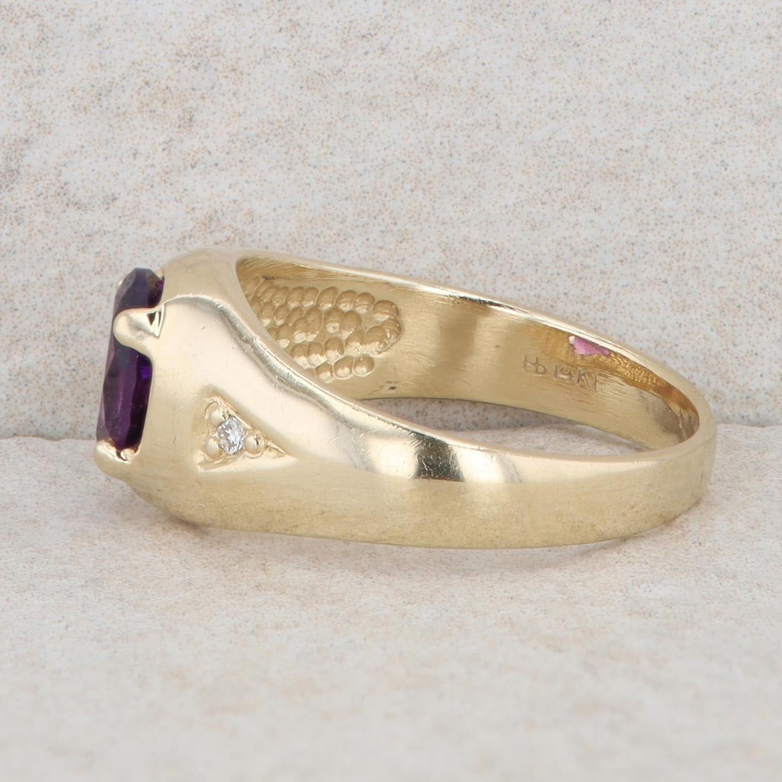 14k Yellow Gold Oval Amethyst & Diamond Wide Ring