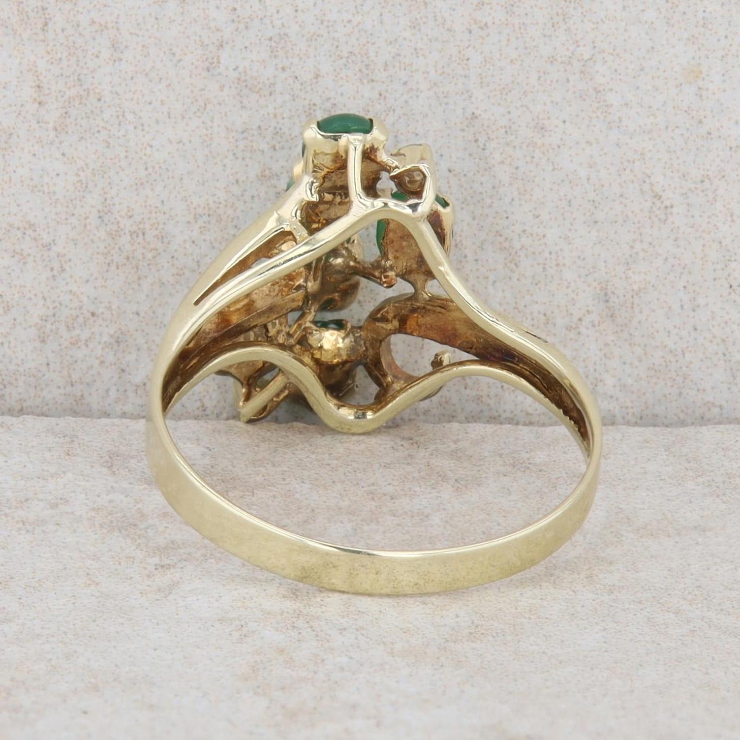 14k Yellow Gold Oval Cabochon Jade & Diamond Cluster Filigree Ring