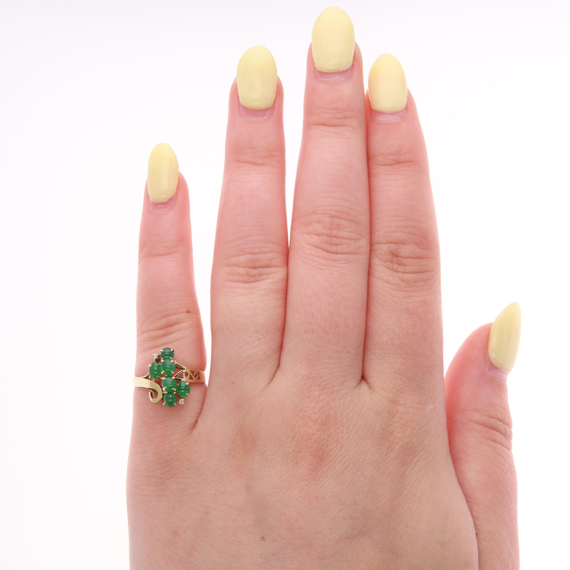 14k Yellow Gold Oval Cabochon Jade & Diamond Cluster Filigree Ring