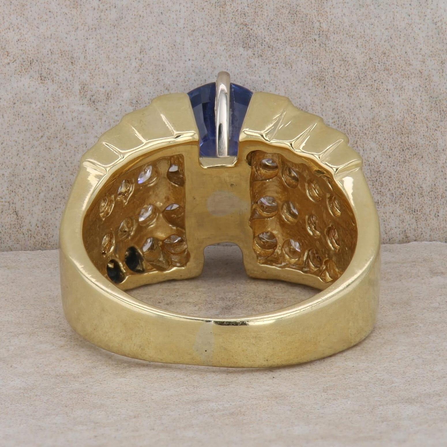 18k Yellow Gold Round Tanzanite & Channel Set Tiered Diamond Ring