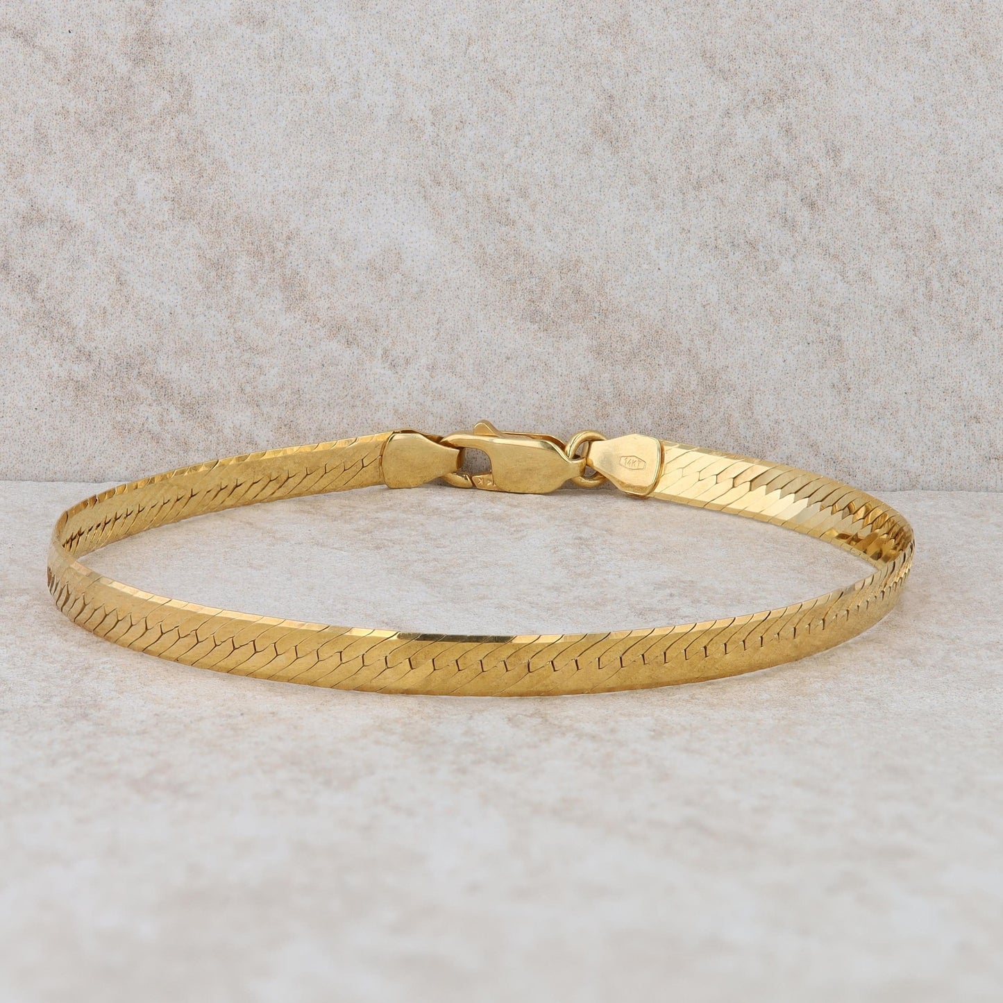 14k Yellow Gold Herringbone Bracelet 8" 5.45g