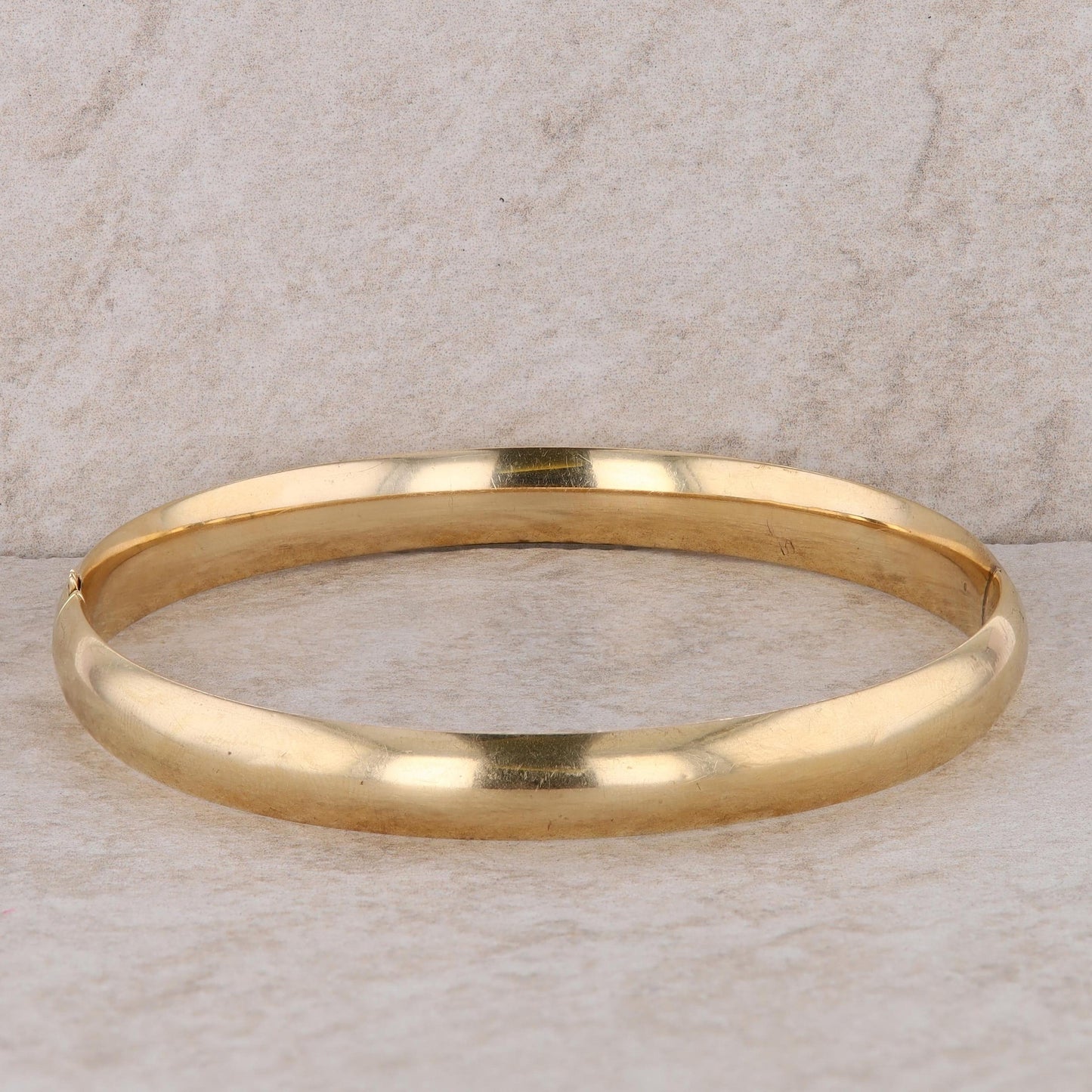 14k Yellow Gold Hinged Bangle 11.01g