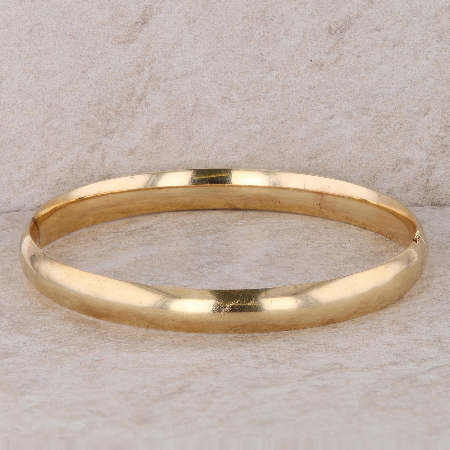 14k Yellow Gold Hinged Bangle 11.01g