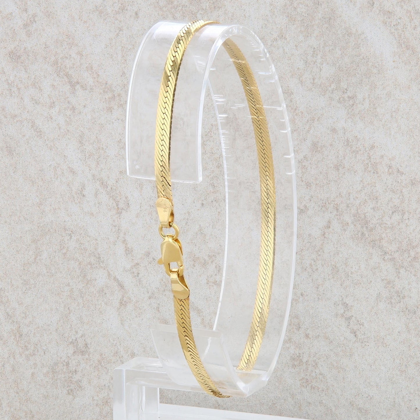 14k Yellow Gold Herringbone Bracelet 8" 3.2g