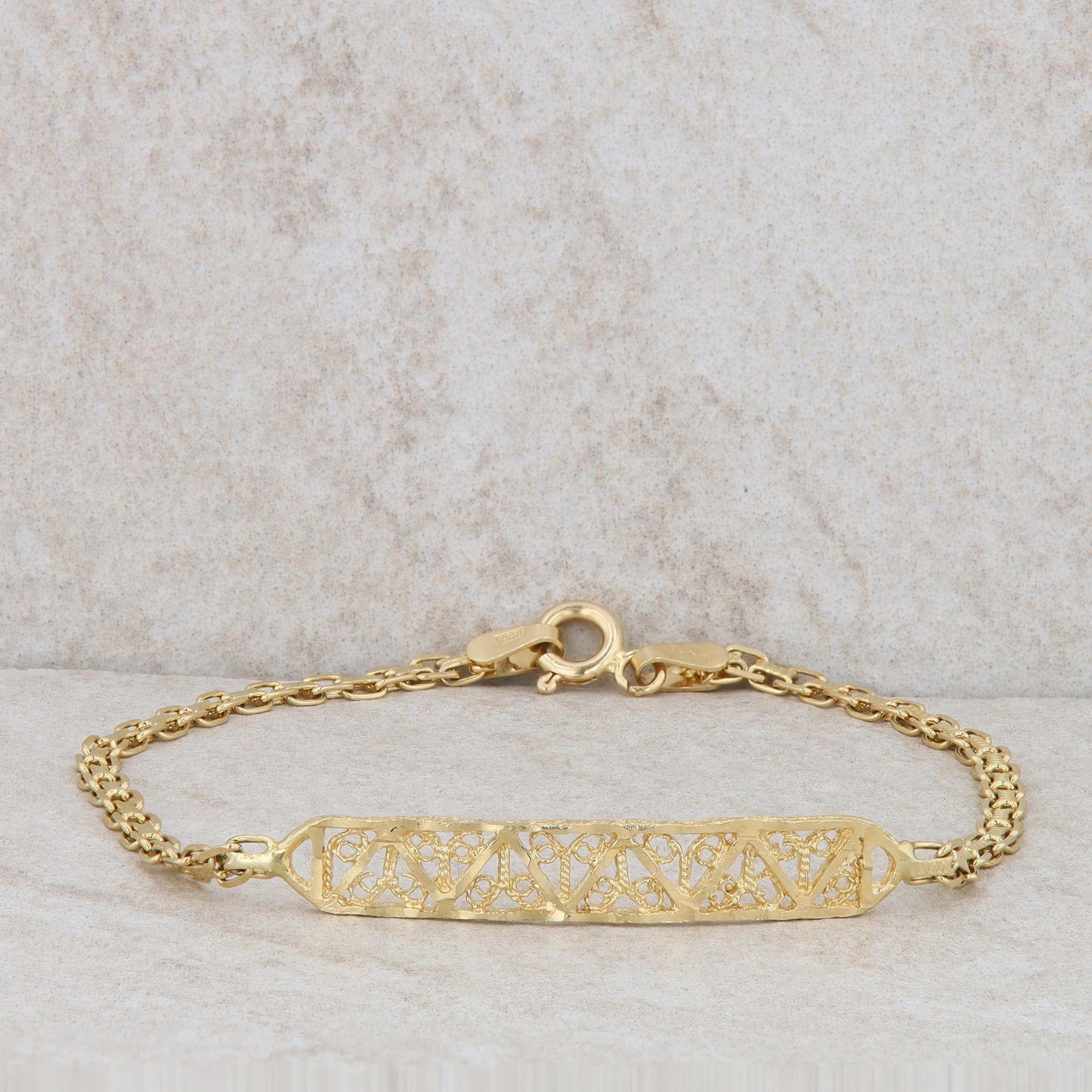 14k Yellow Gold Link with Filigree Tag Bracelet 7" 2.97g