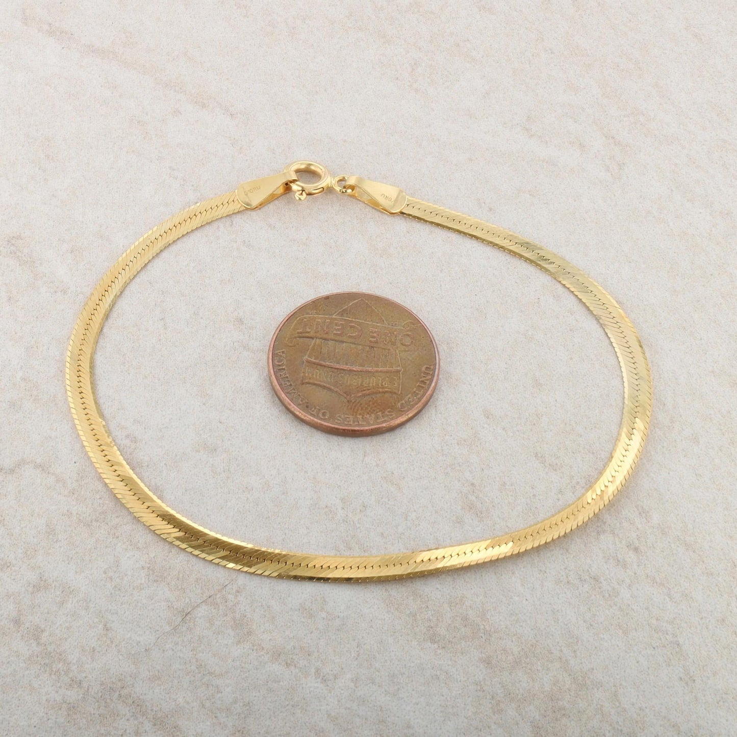 14k Yellow Gold Herringbone Bracelet 7" 2.46g