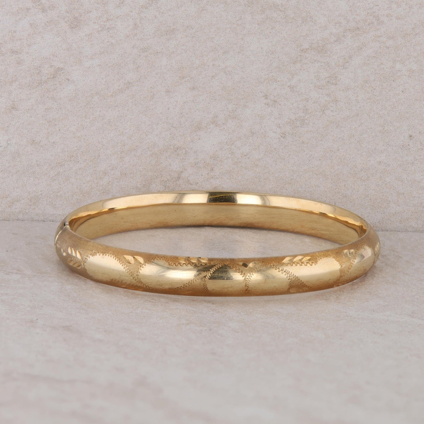 14k Yellow Gold Engraved Design Bangle 8.67g