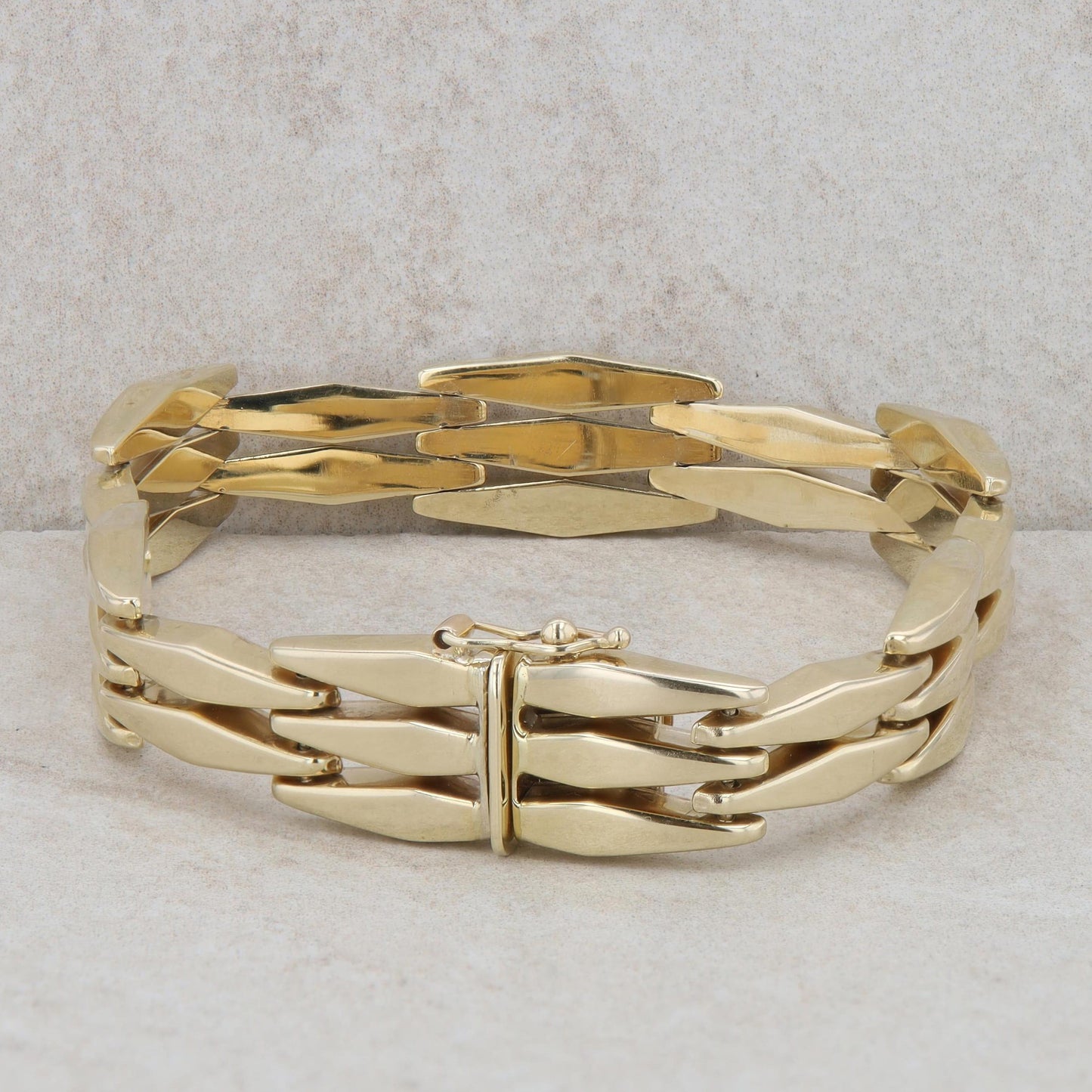 14k Yellow Gold Link Fashion Bracelet 15.9g