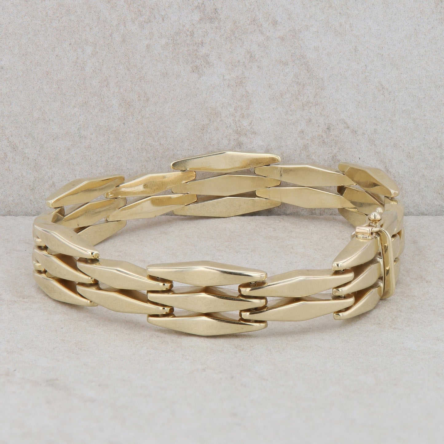 14k Yellow Gold Link Fashion Bracelet 15.9g