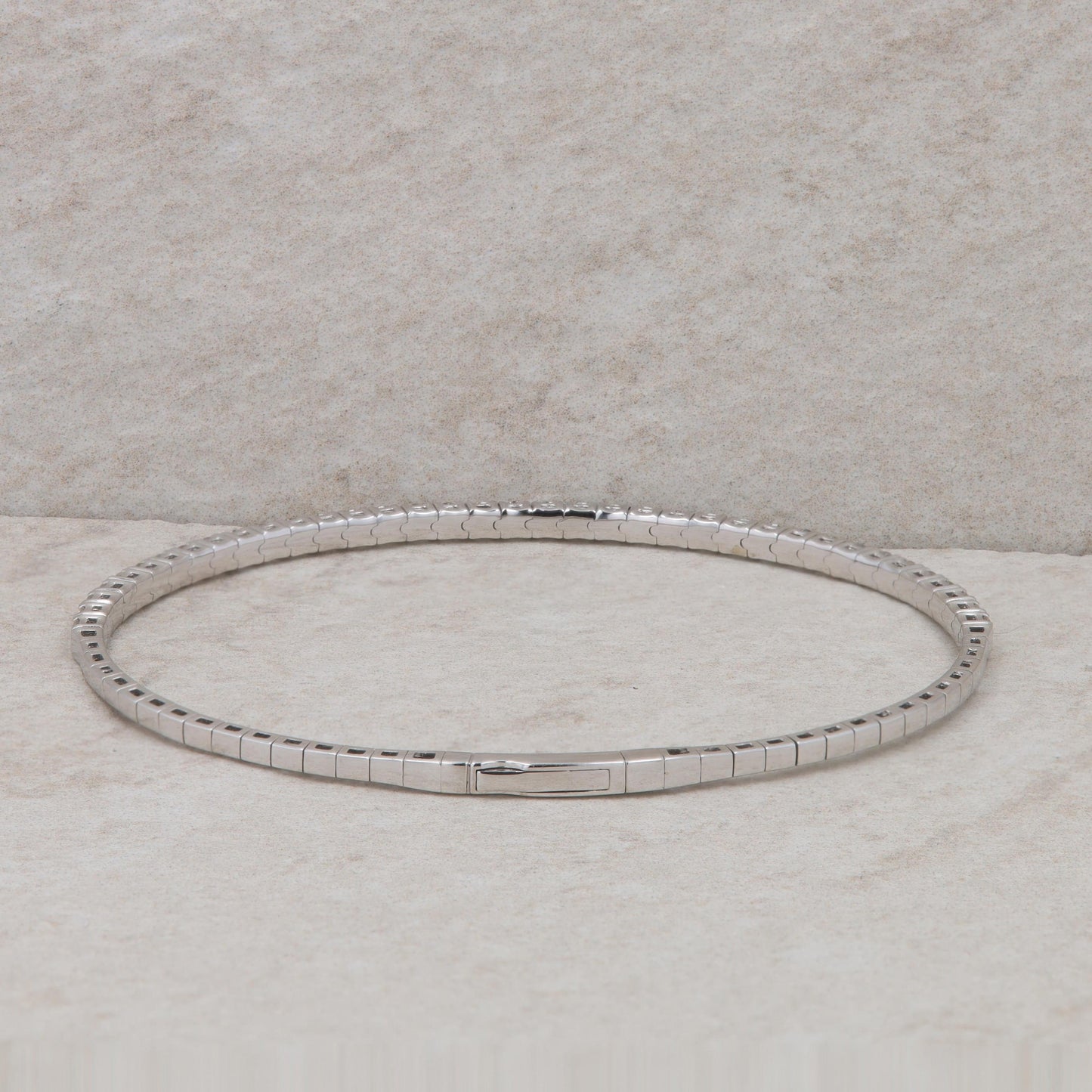 14k White Gold 1.50cttw Diamond Flexible Bangle