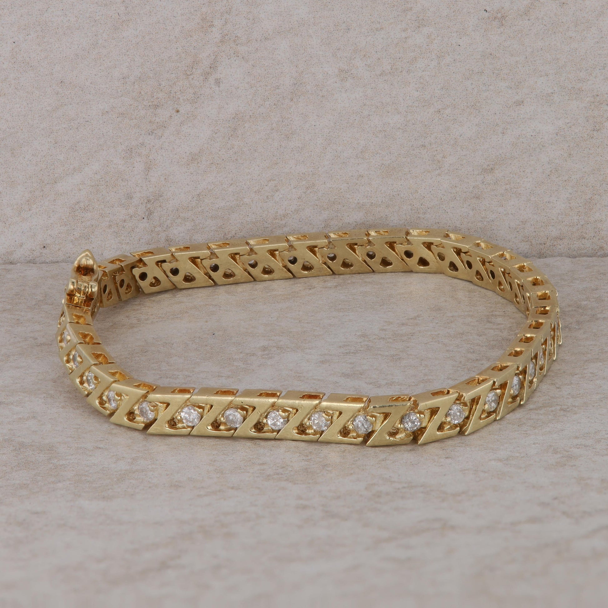 14k Yellow Gold Diamond Fashion Bracelet 7"