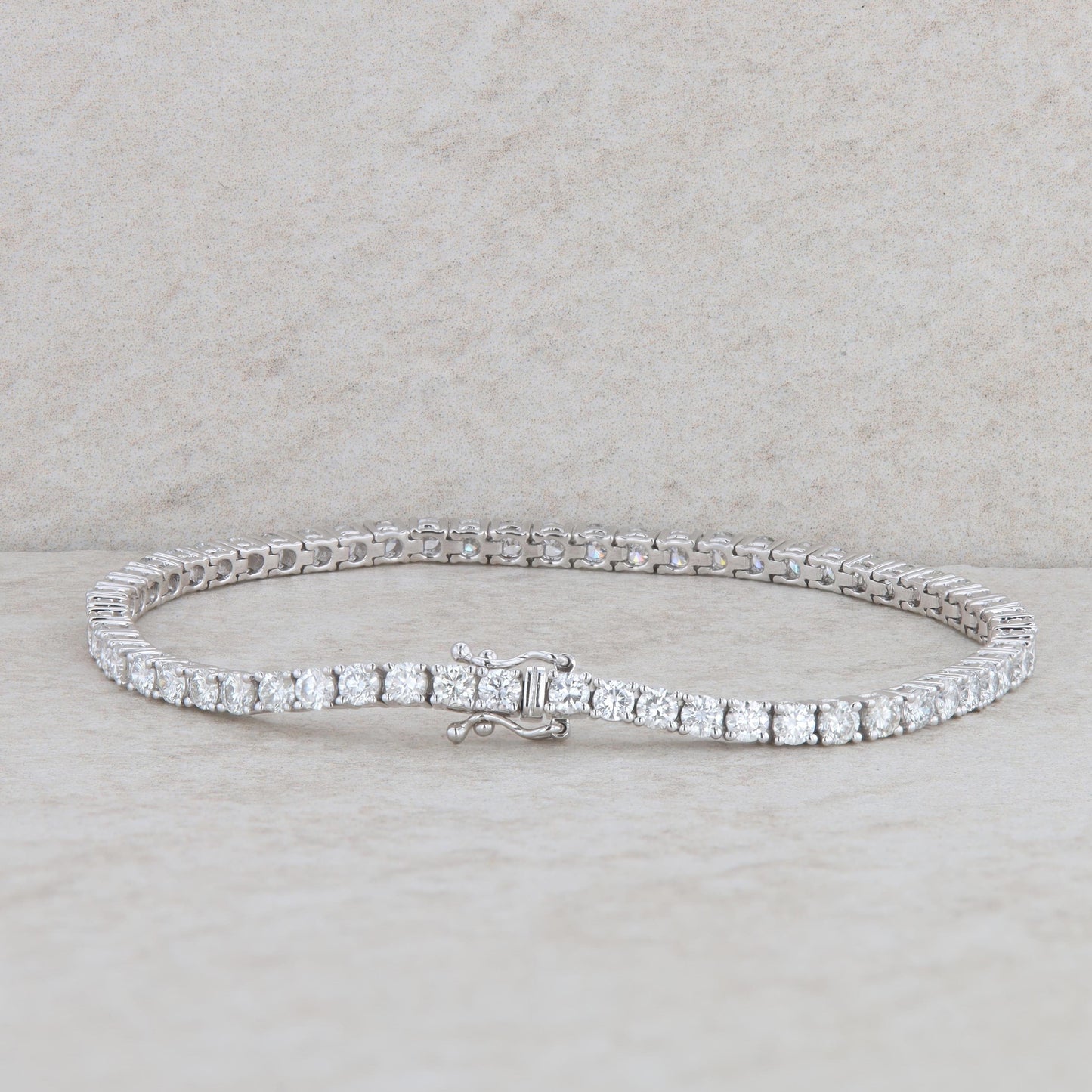 14k White Gold 5.21ctw Diamond Tennis Bracelet