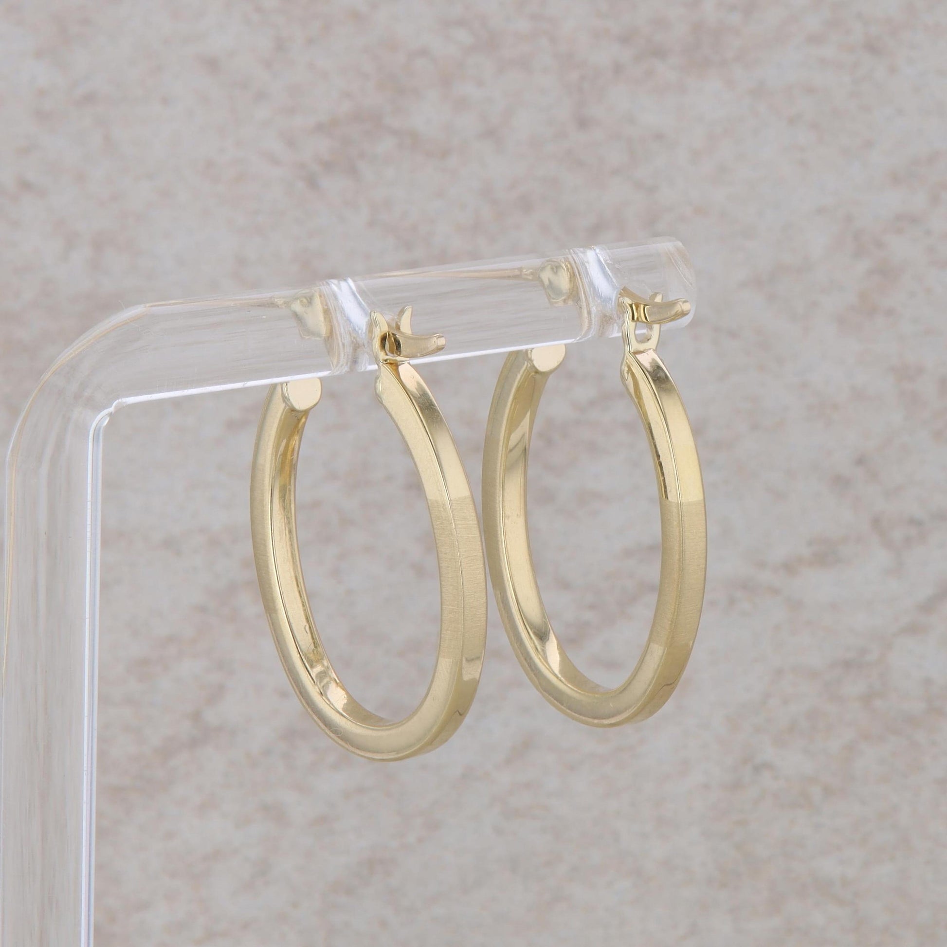 14k Yellow Gold Oval Textured and Polished Hoop Earrings 1.96g