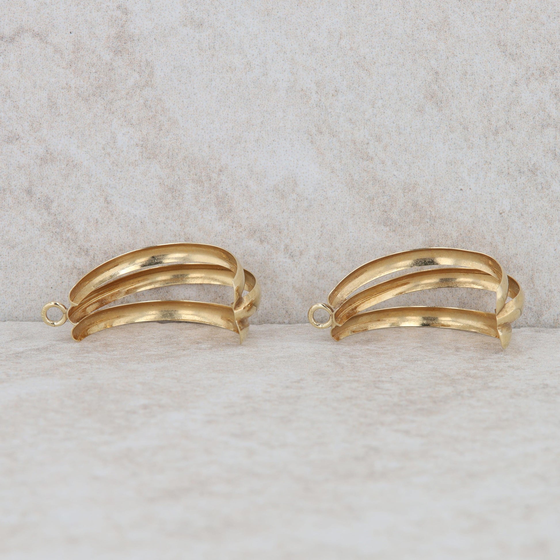 14k Yellow Gold J Hoop Earring Jackets 1.14g