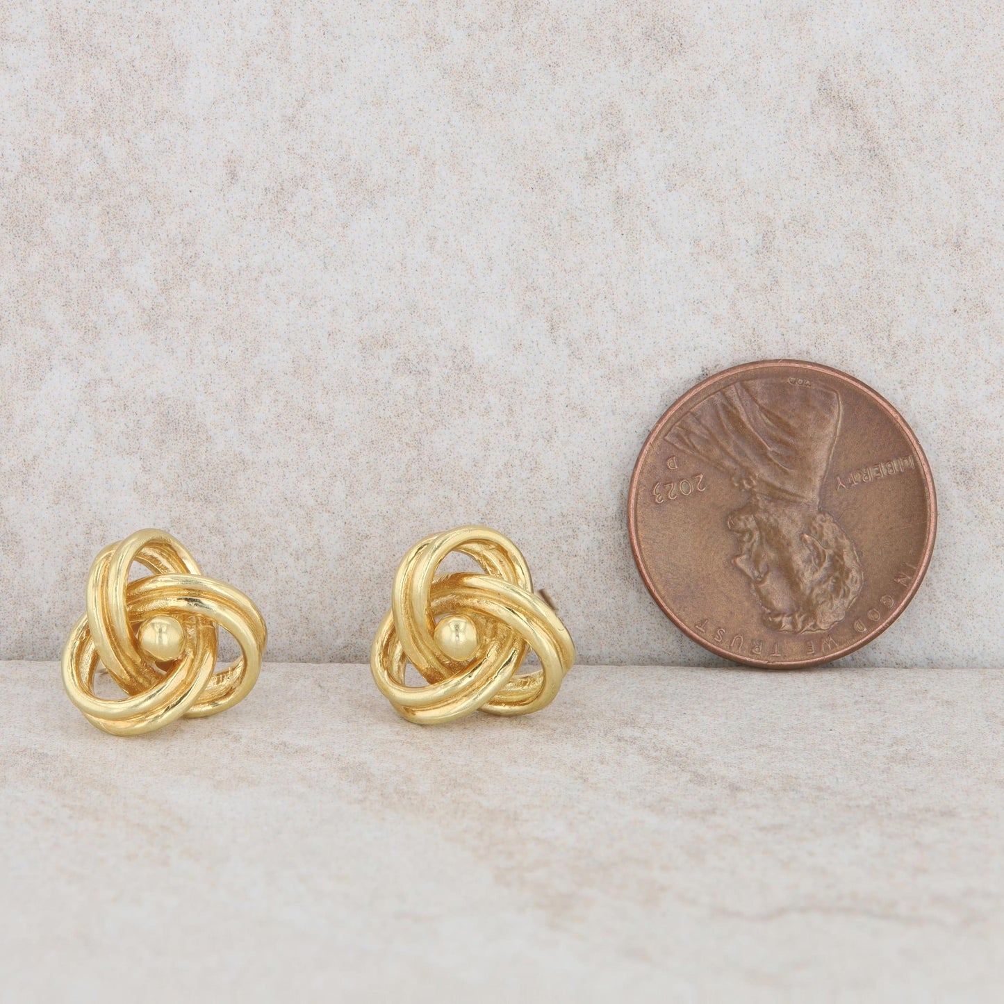 14k Yellow Gold Love Knot Stud Earrings 5.0g