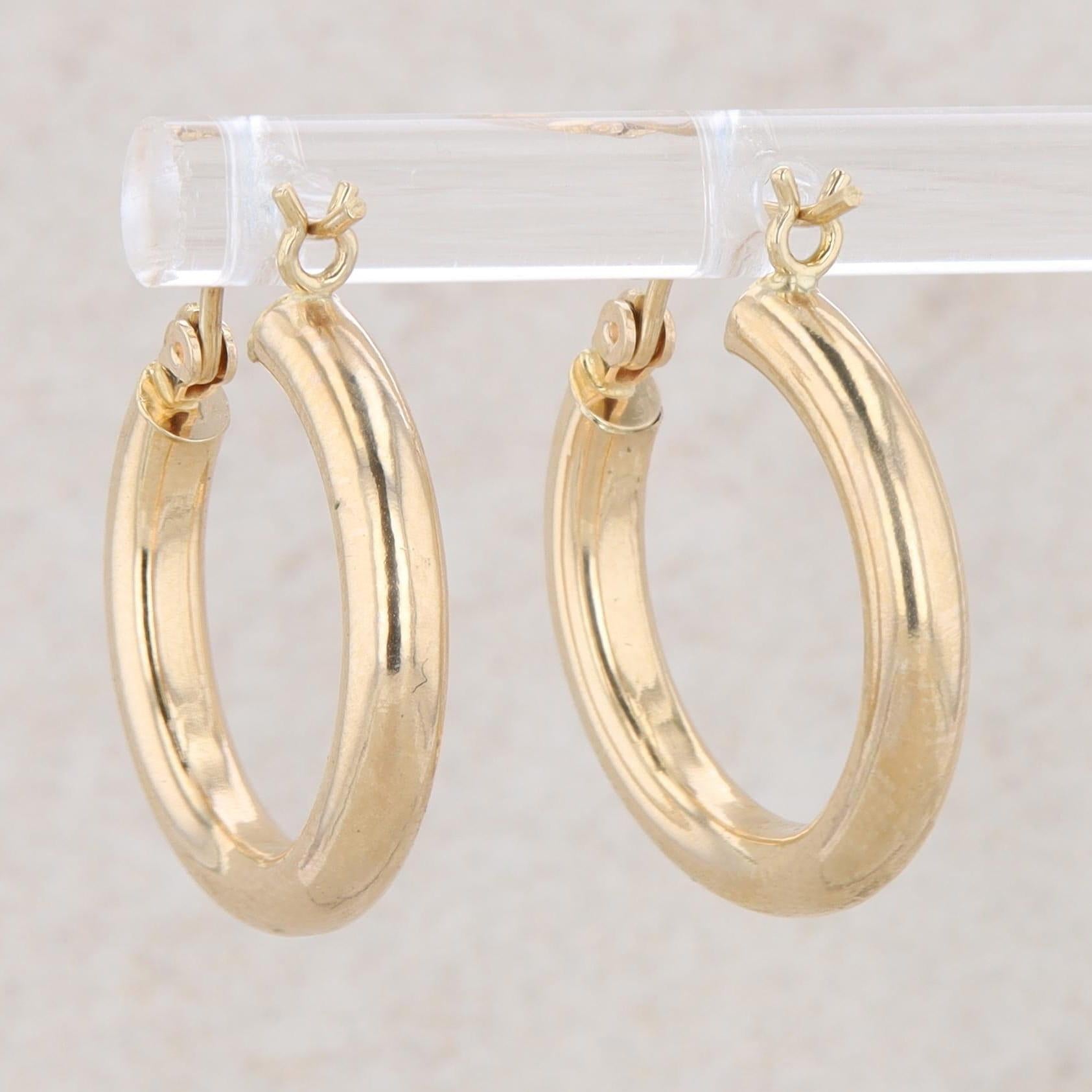 14k Yellow Gold 3mm Hollow Tube Hoop Earrings 1.33g