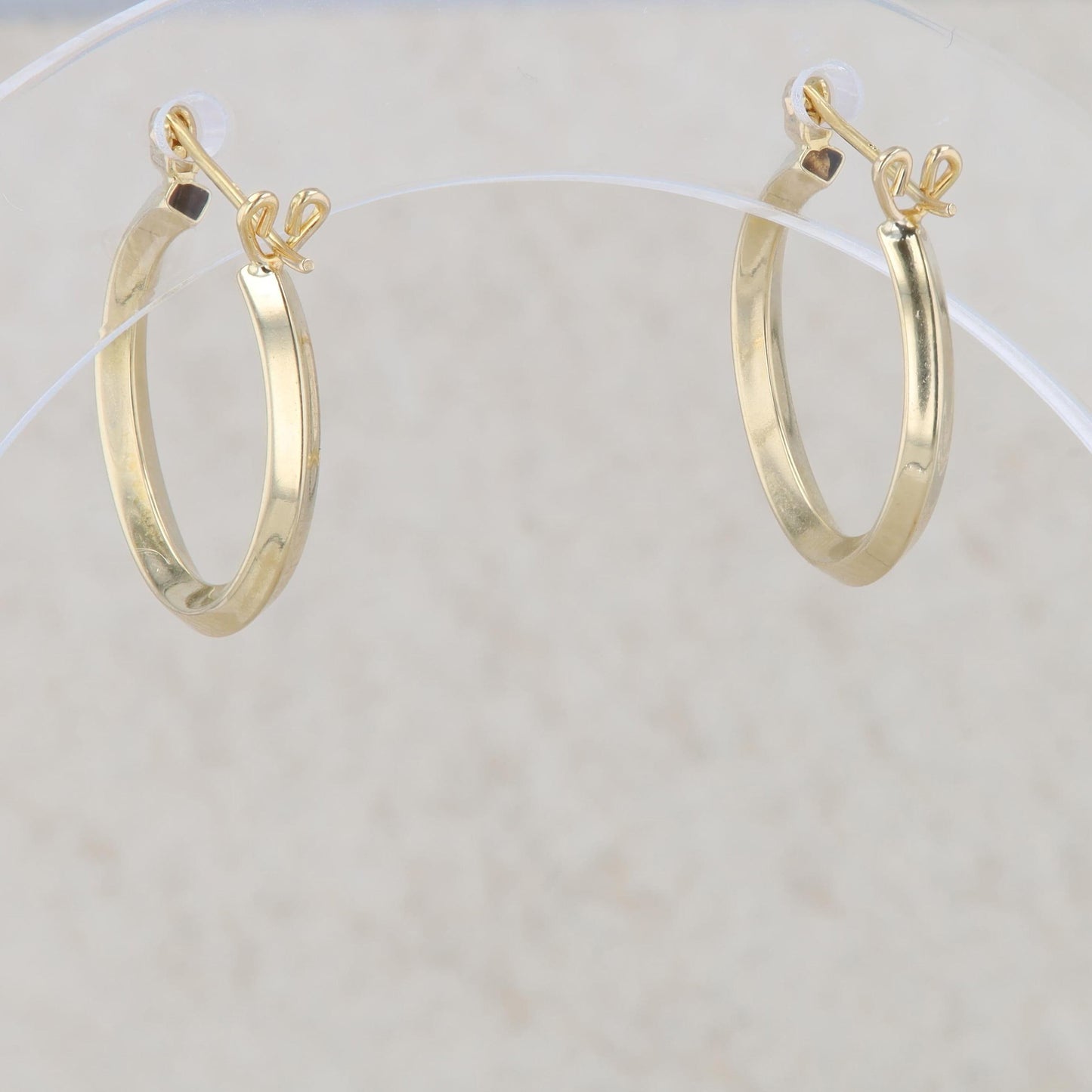 14k Yellow Gold Knife Edge Hoop Huggie Earrings 1.30g