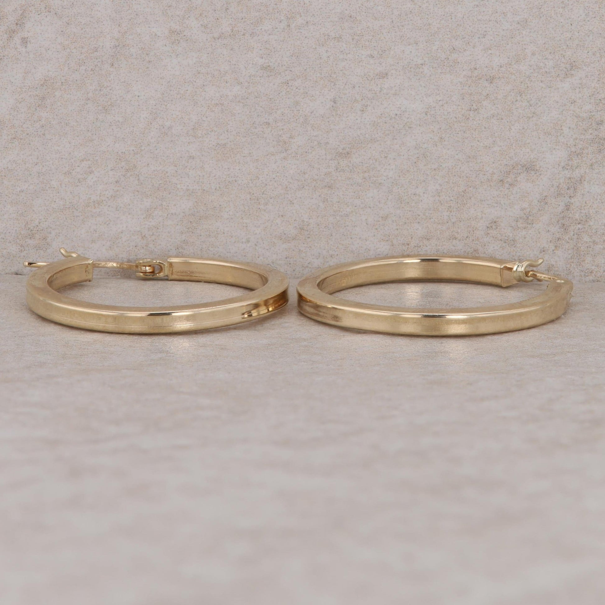 14k Yellow Gold Flat Hoop Earrings, 3.0g