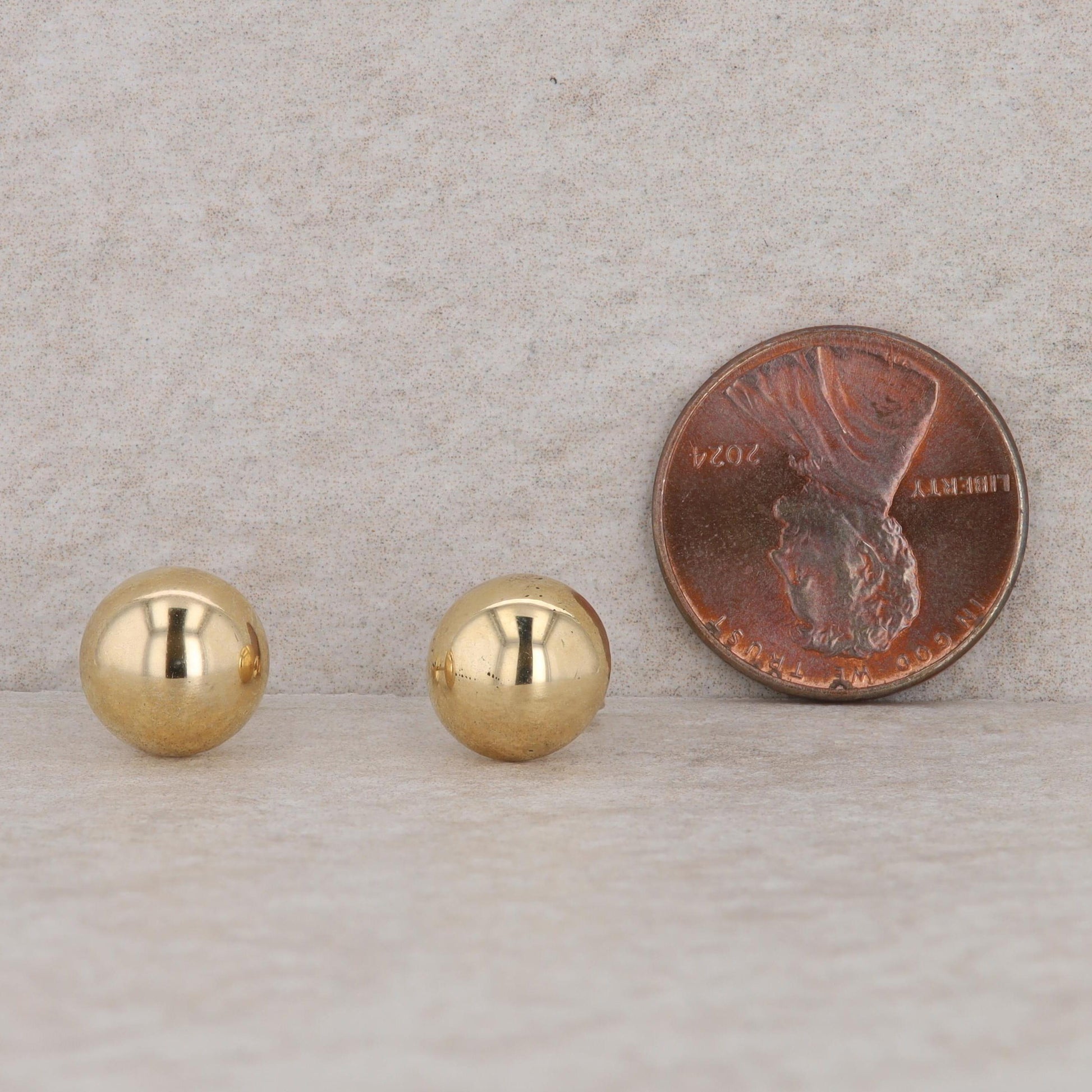 14k Yellow Gold Domed Button High Polish Stud Earrings, 1.4g