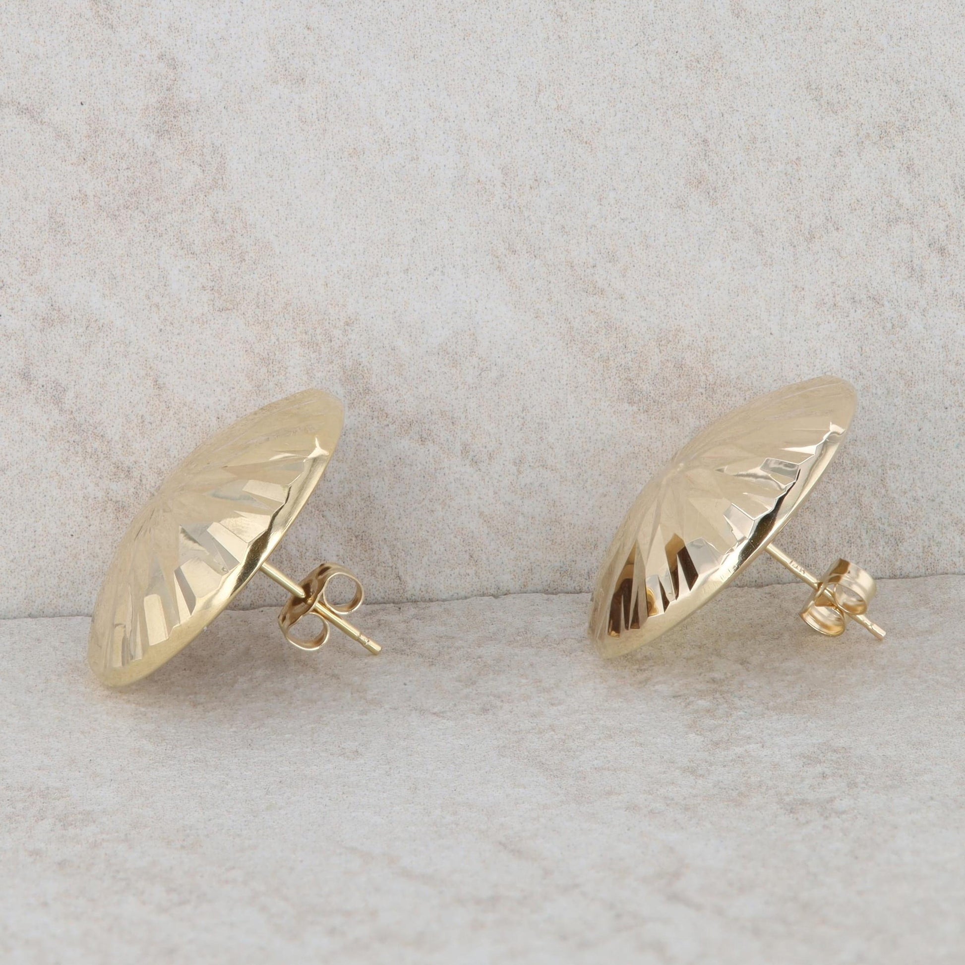 14k Yellow Gold Round Diamond Cut Disc Stud Earrings, 3.3g
