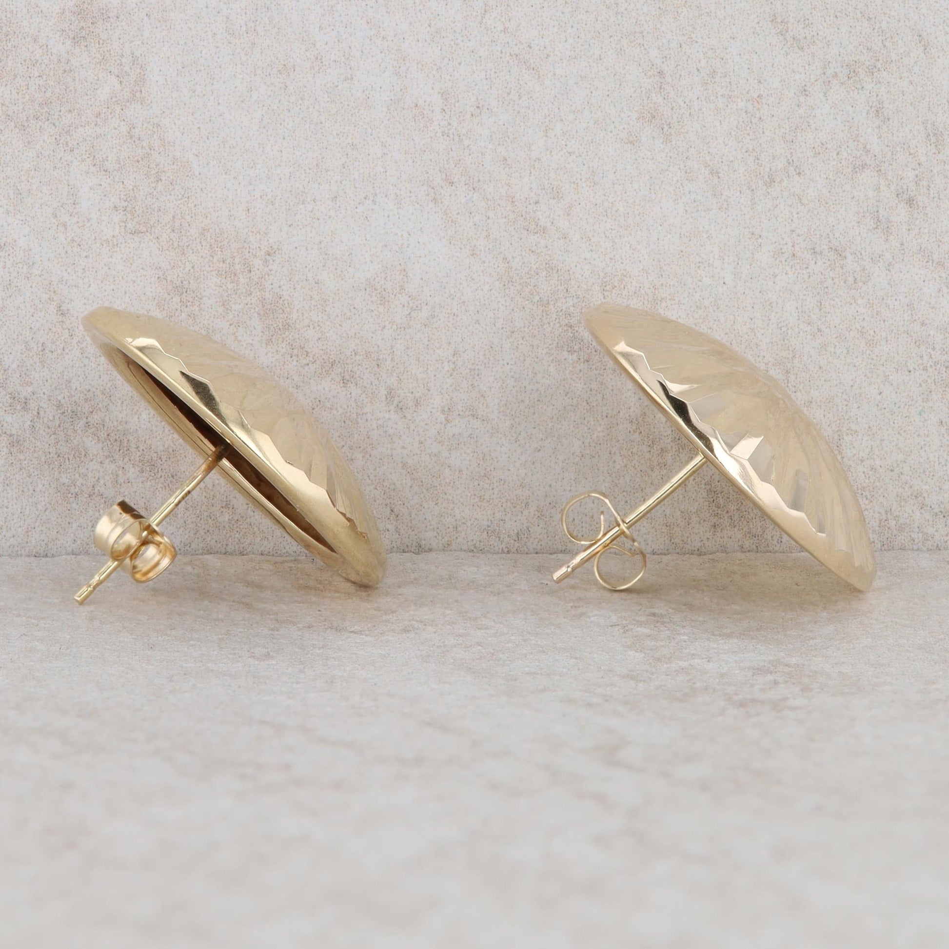 14k Yellow Gold Round Diamond Cut Disc Stud Earrings, 3.3g