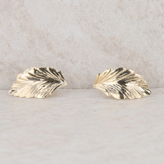 14k Yellow Gold Textured Leaf Stud Earrings, 0.8g