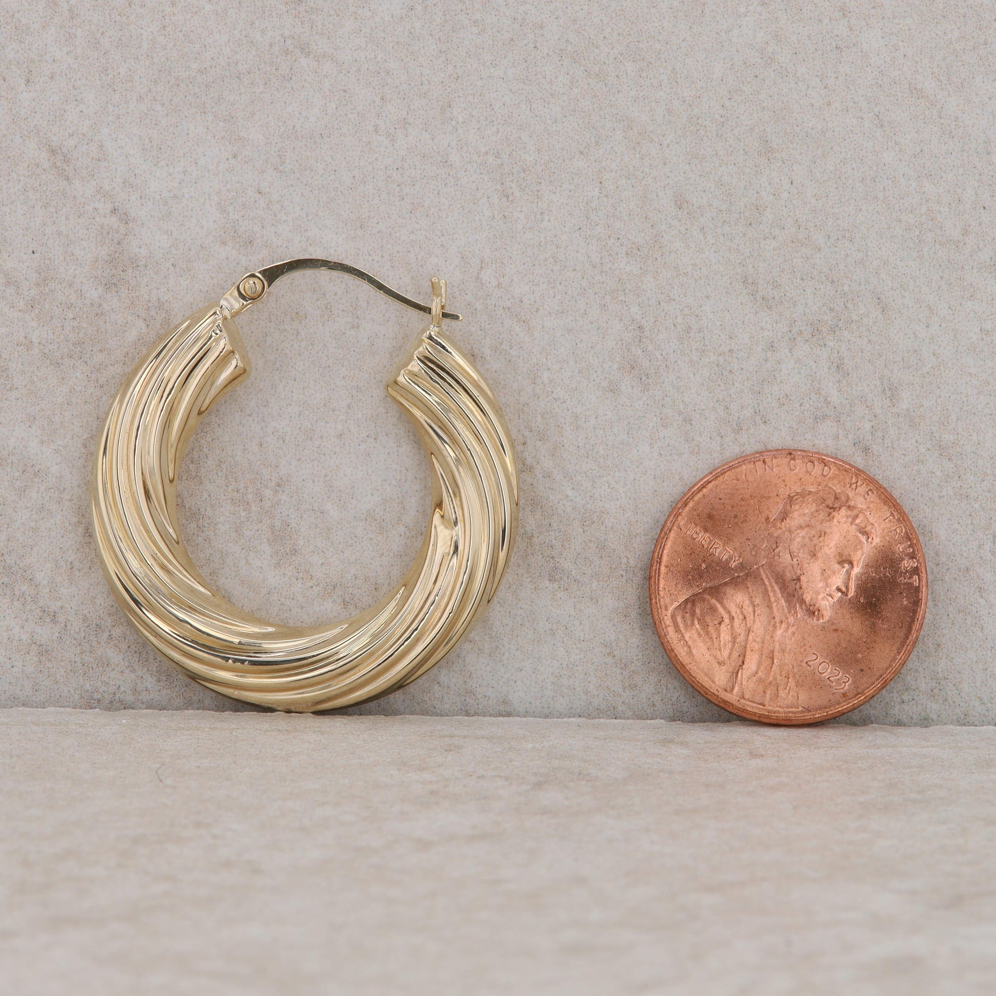 14k Yellow Gold Twisted Thick Hoop Earrings
