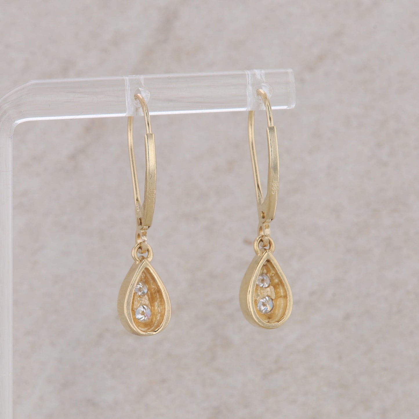 14k Yellow Gold Diamond Teardrop Leverback Drop Earrings