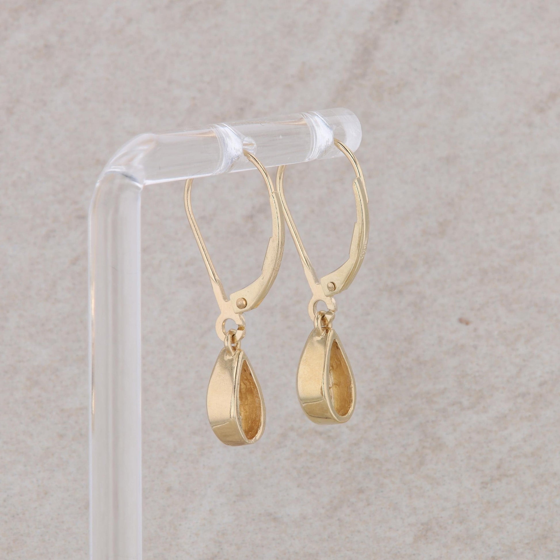 14k Yellow Gold Diamond Teardrop Leverback Drop Earrings