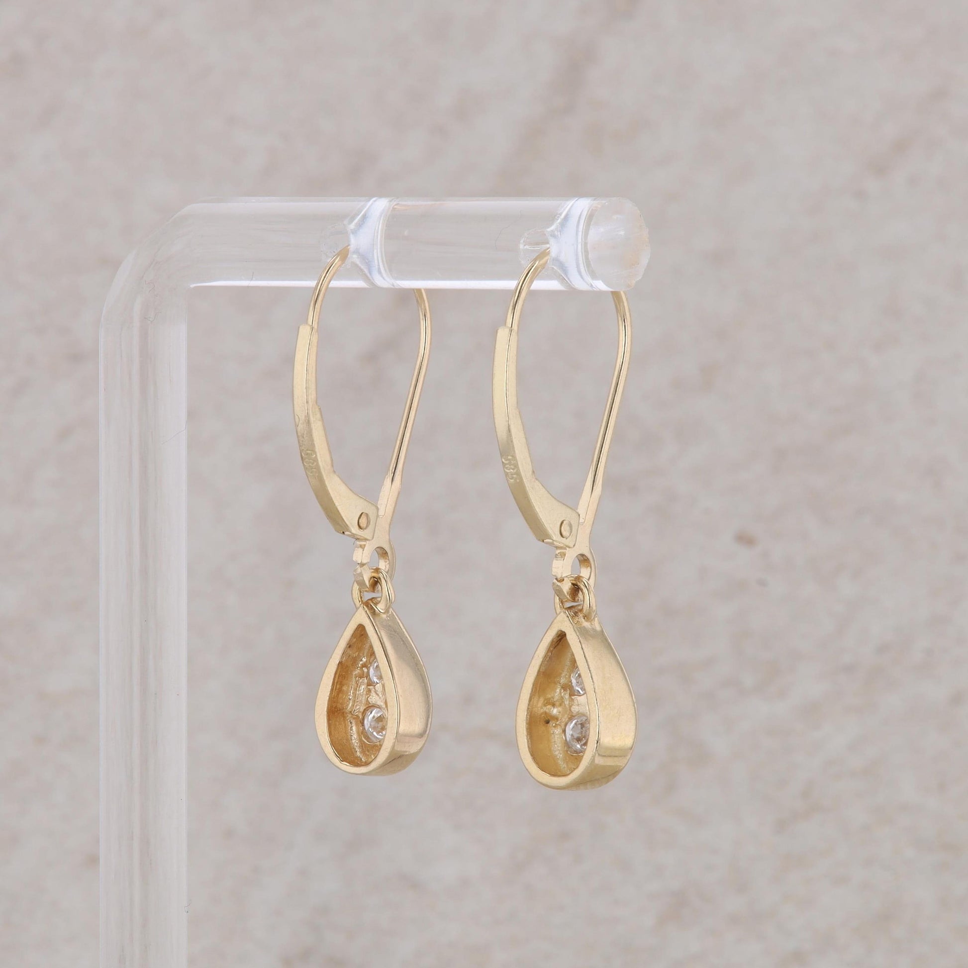 14k Yellow Gold Diamond Teardrop Leverback Drop Earrings