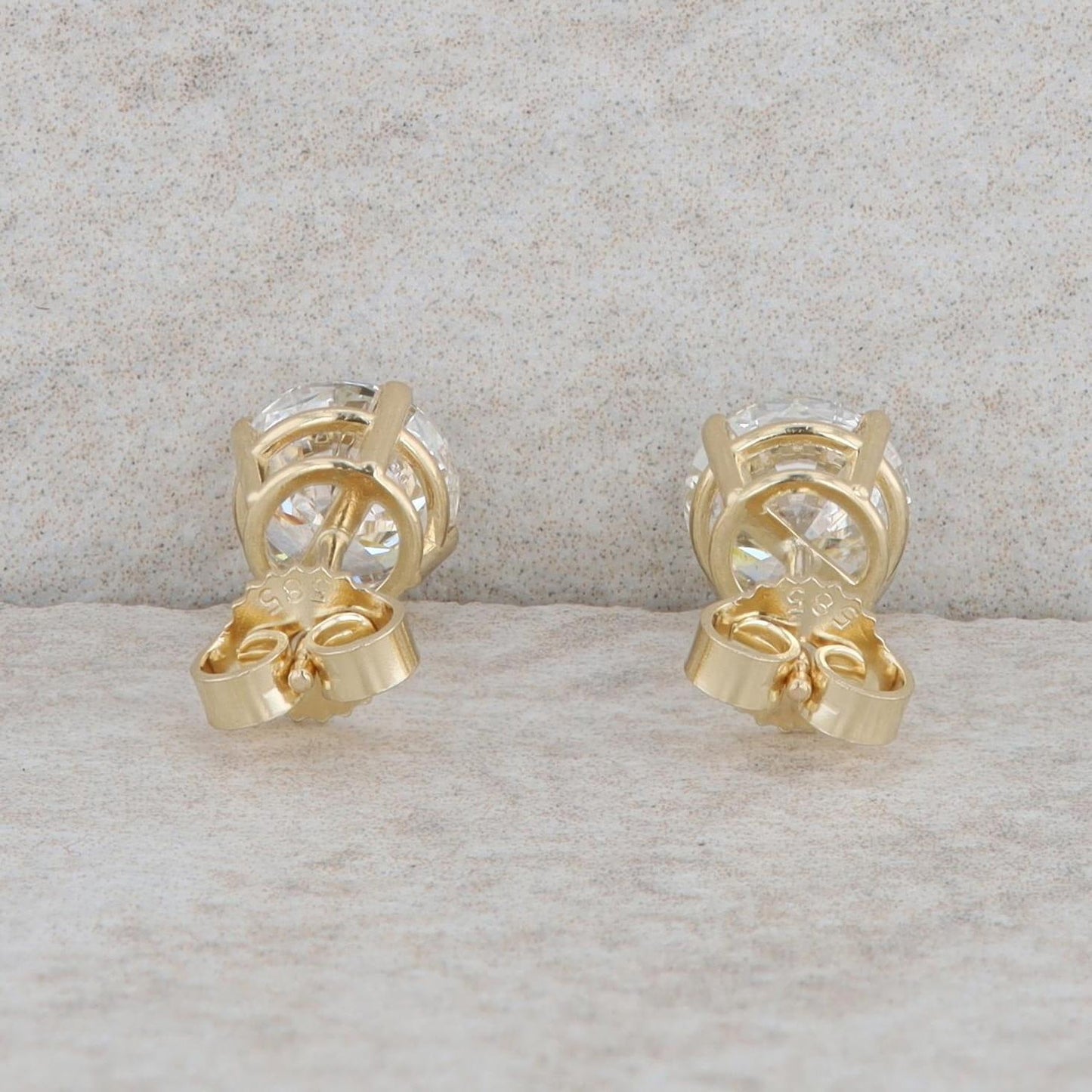 14k Yellow Gold Diamond Round 2cttw Stud Earrings