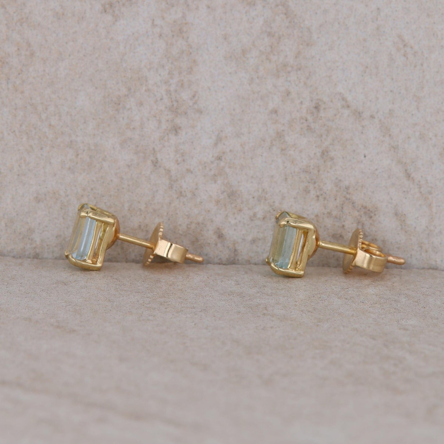 14k Yellow Gold Beryl Aquamarine Emerald Cut Stud Earrings