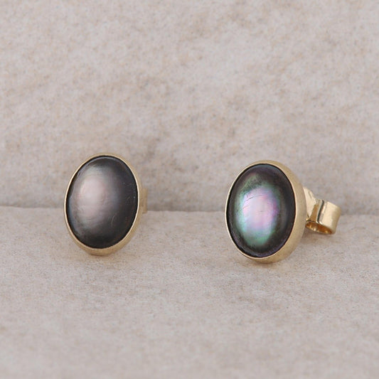 14k Yellow Gold Cabochon Labradorite Stud Earrings