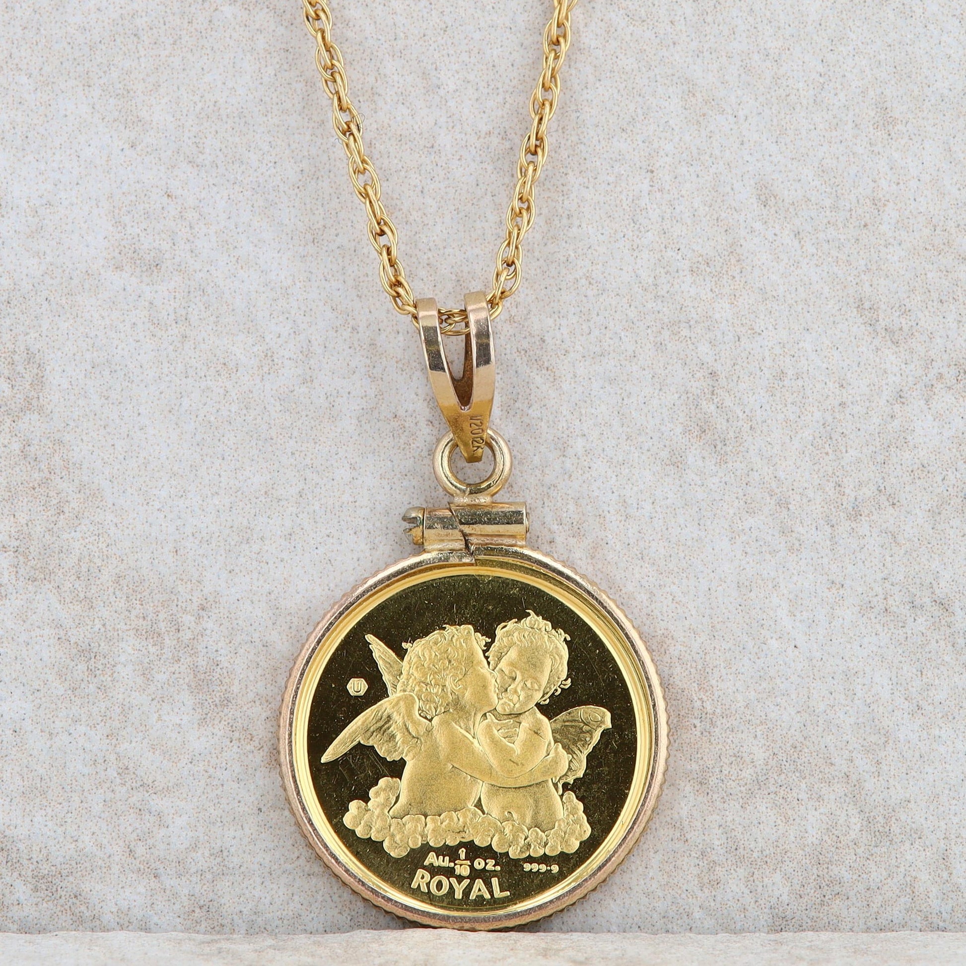 Gold Filled 1998 Gibraltar Gold 1/10 oz Royal Kissing Cherub Coin Necklace