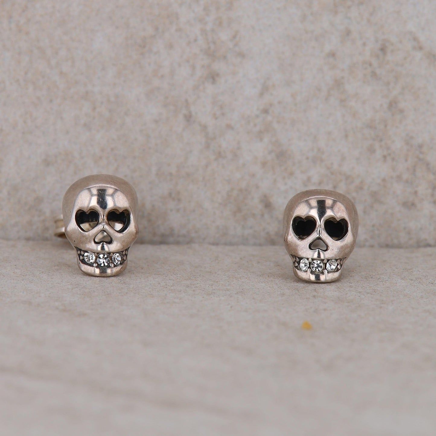 Chamilia Sterling Silver Skull Stud Earrings 2.42 grams