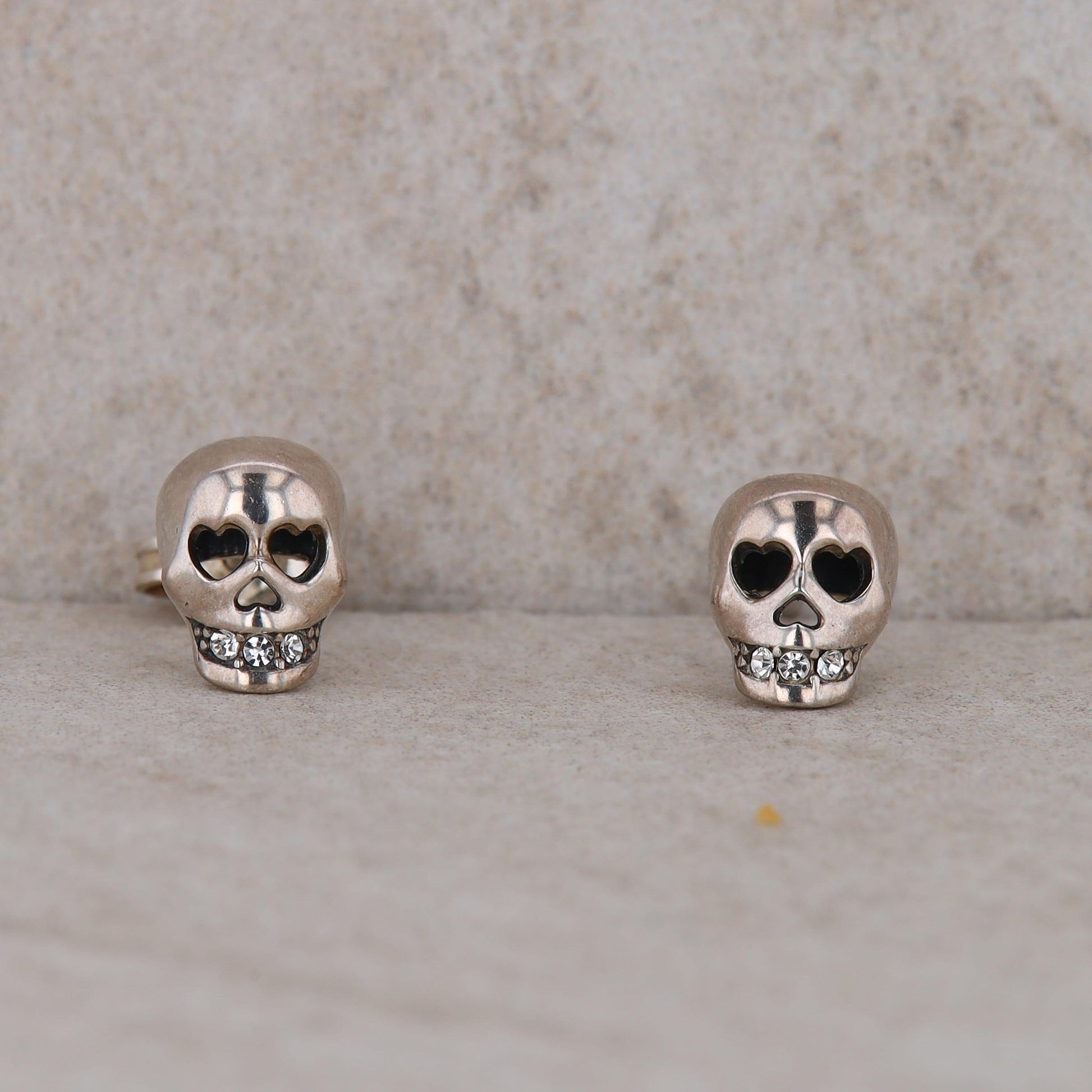 Chamilia Sterling Silver Skull Stud Earrings 2.42 grams