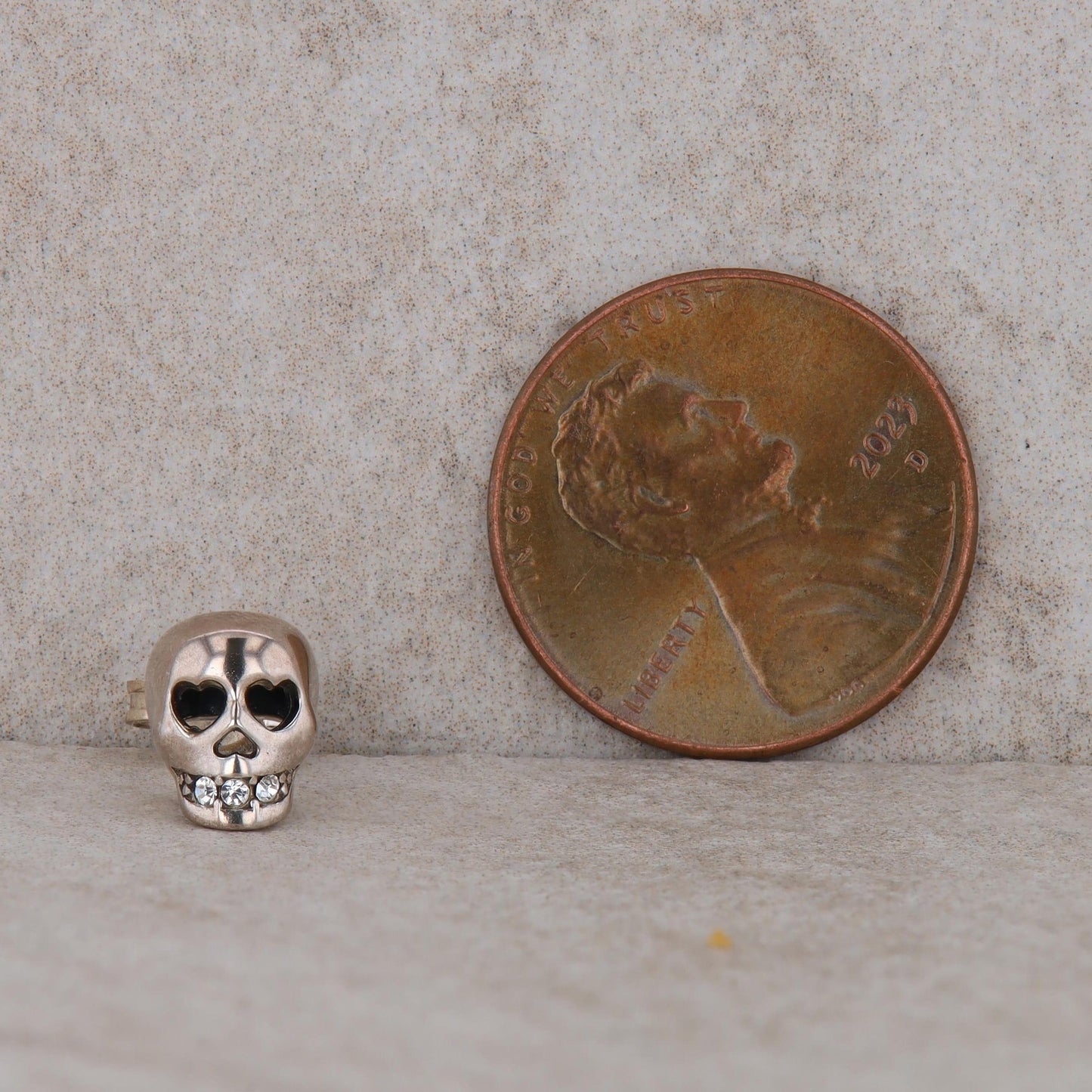 Chamilia Sterling Silver Skull Stud Earrings 2.42 grams