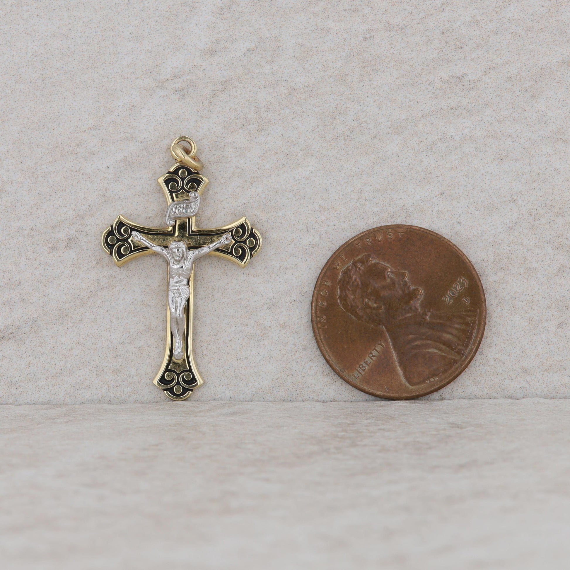 Sterling Silver & Gold Plated Filigree Cross Pendant 1.88g