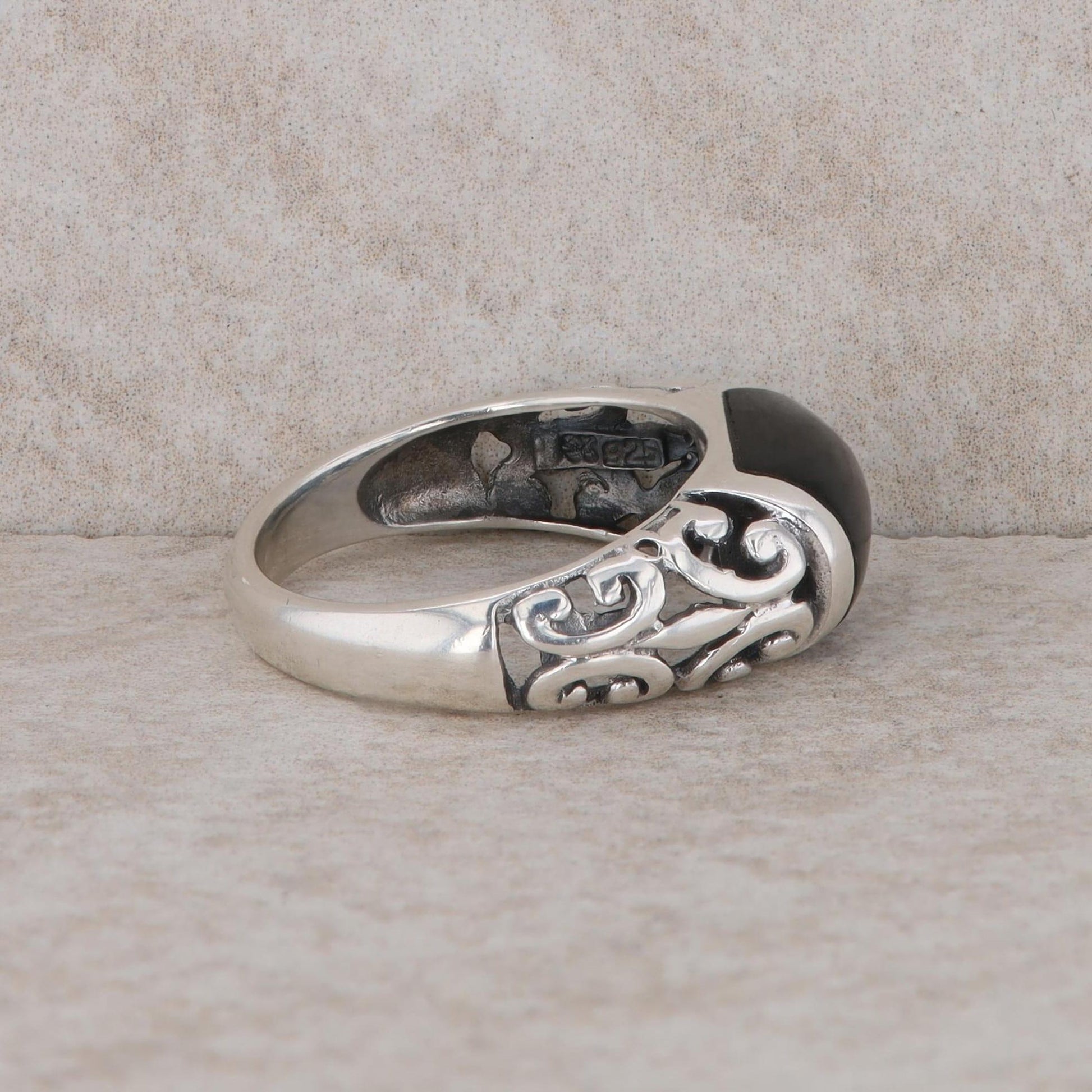 Sterling Silver Onyx Filigree Cut Out Ring