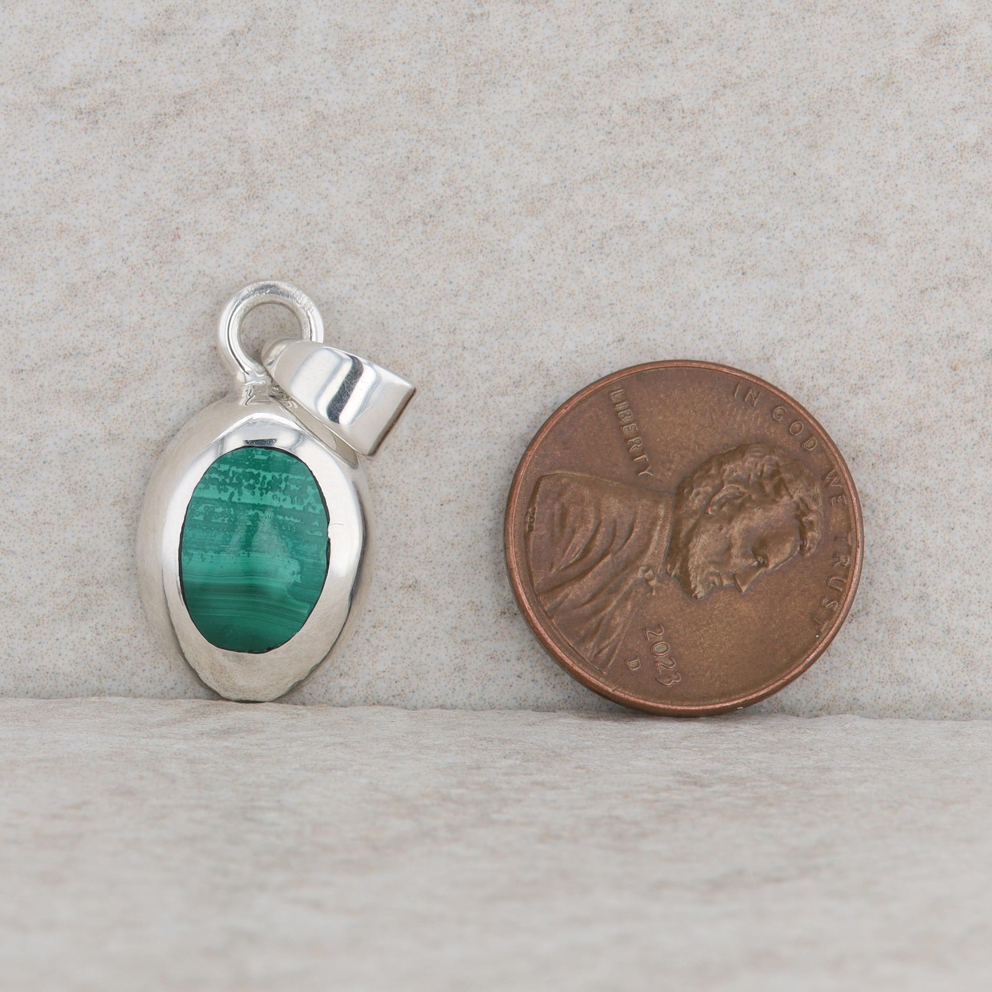 Sterling Silver Malachite Oval Pendant