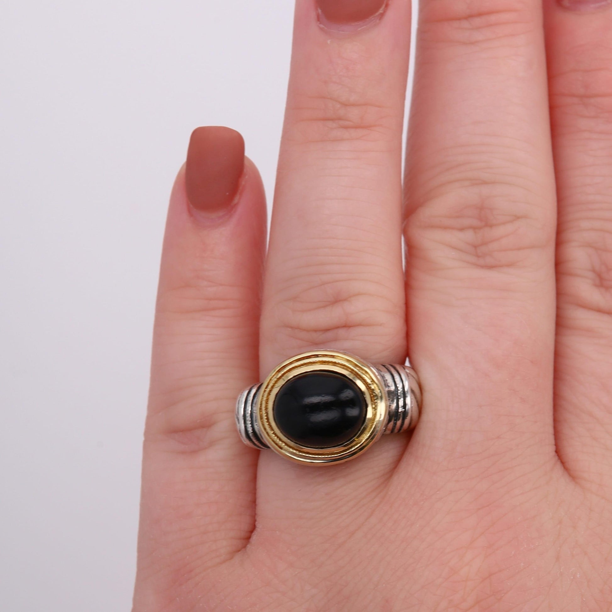 Jonah Grossbardt 18k and Sterling Silver Onyx Oval Cabochon Ring