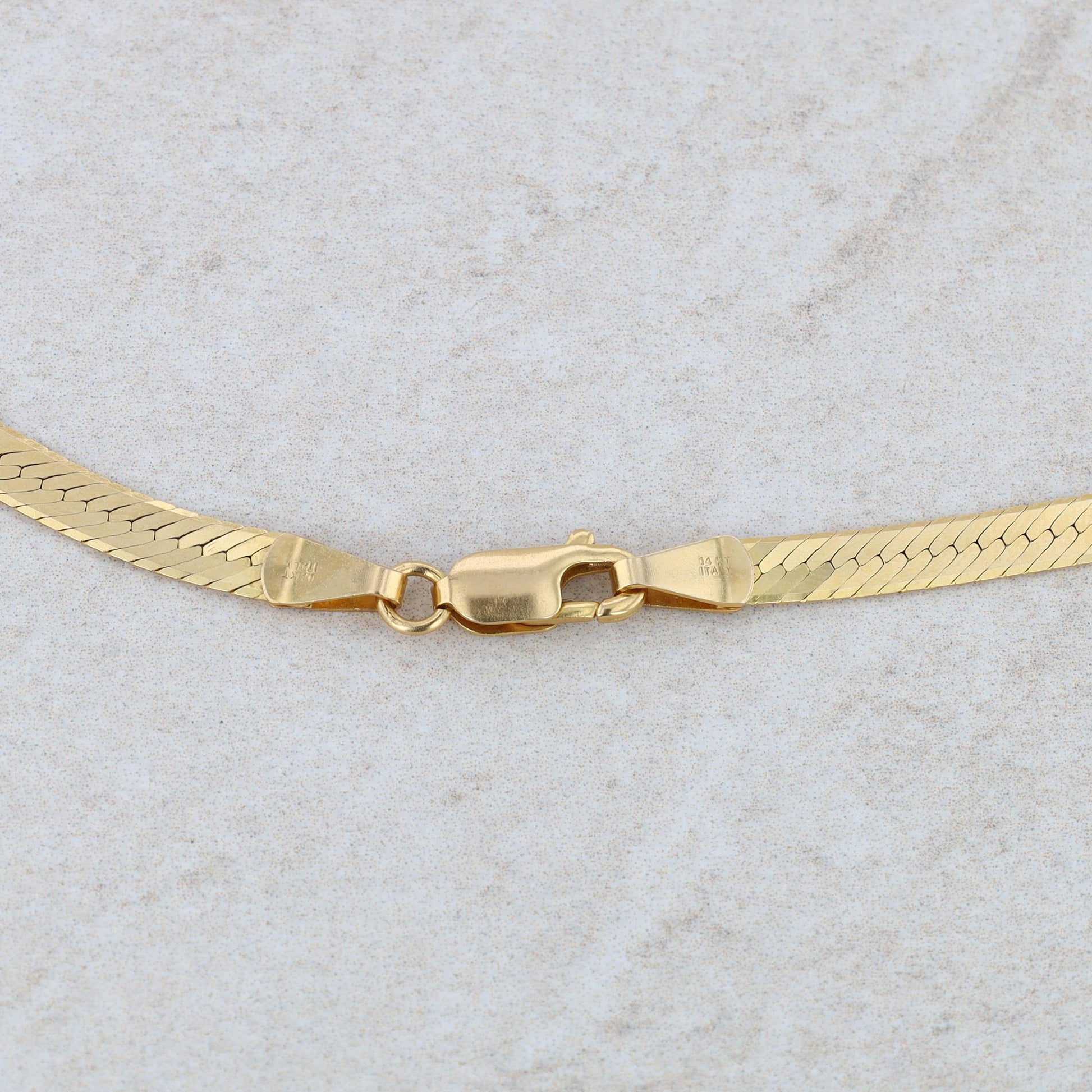 14k Yellow Gold Herringbone Necklace 11.91g