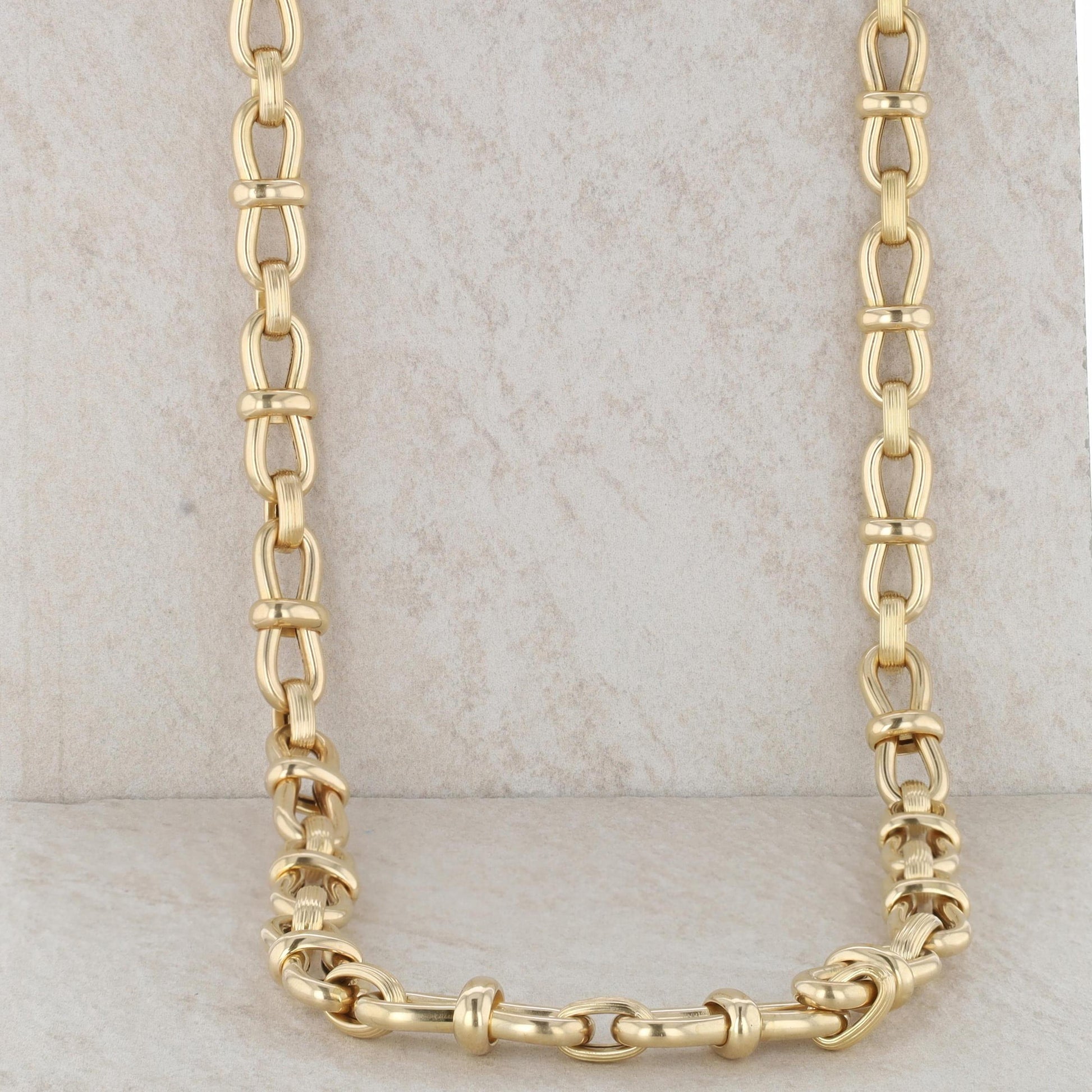 14k Interlocking Link Style Chain 32" 69.70g